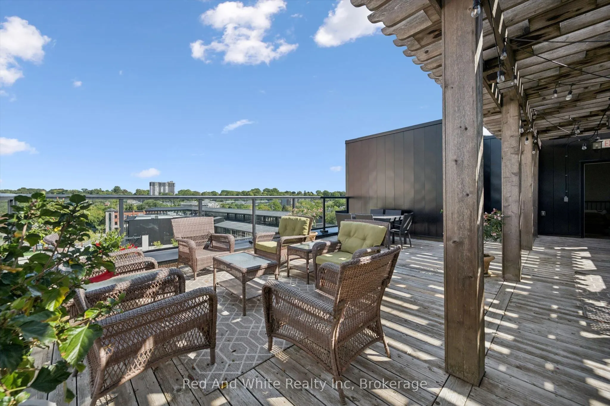 24 Cedar Street #106