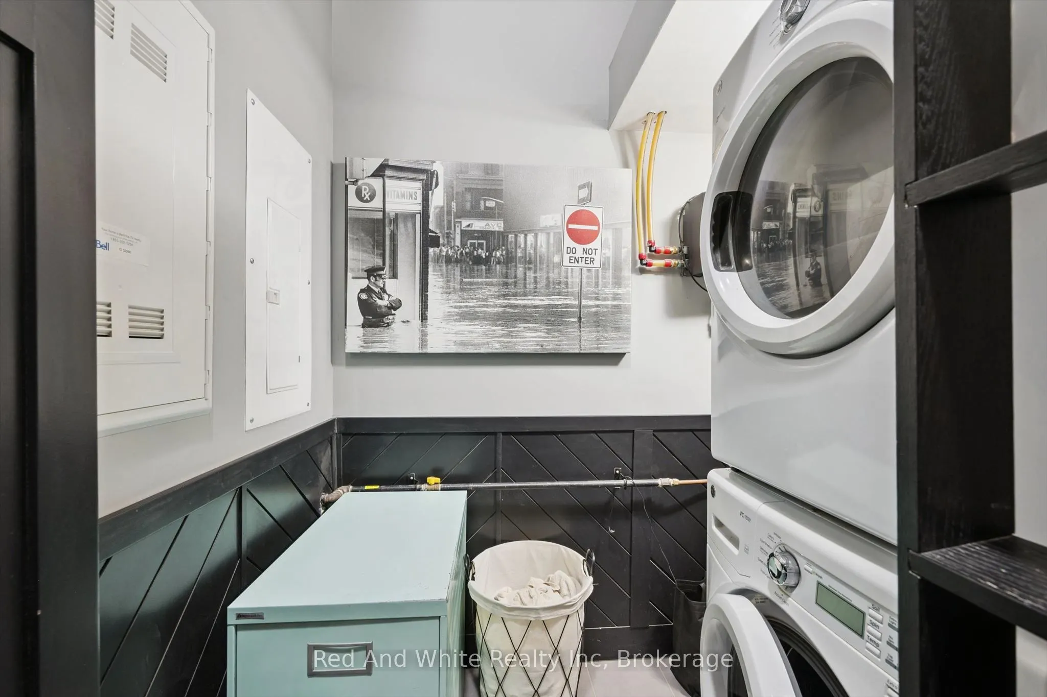 24 Cedar Street #106