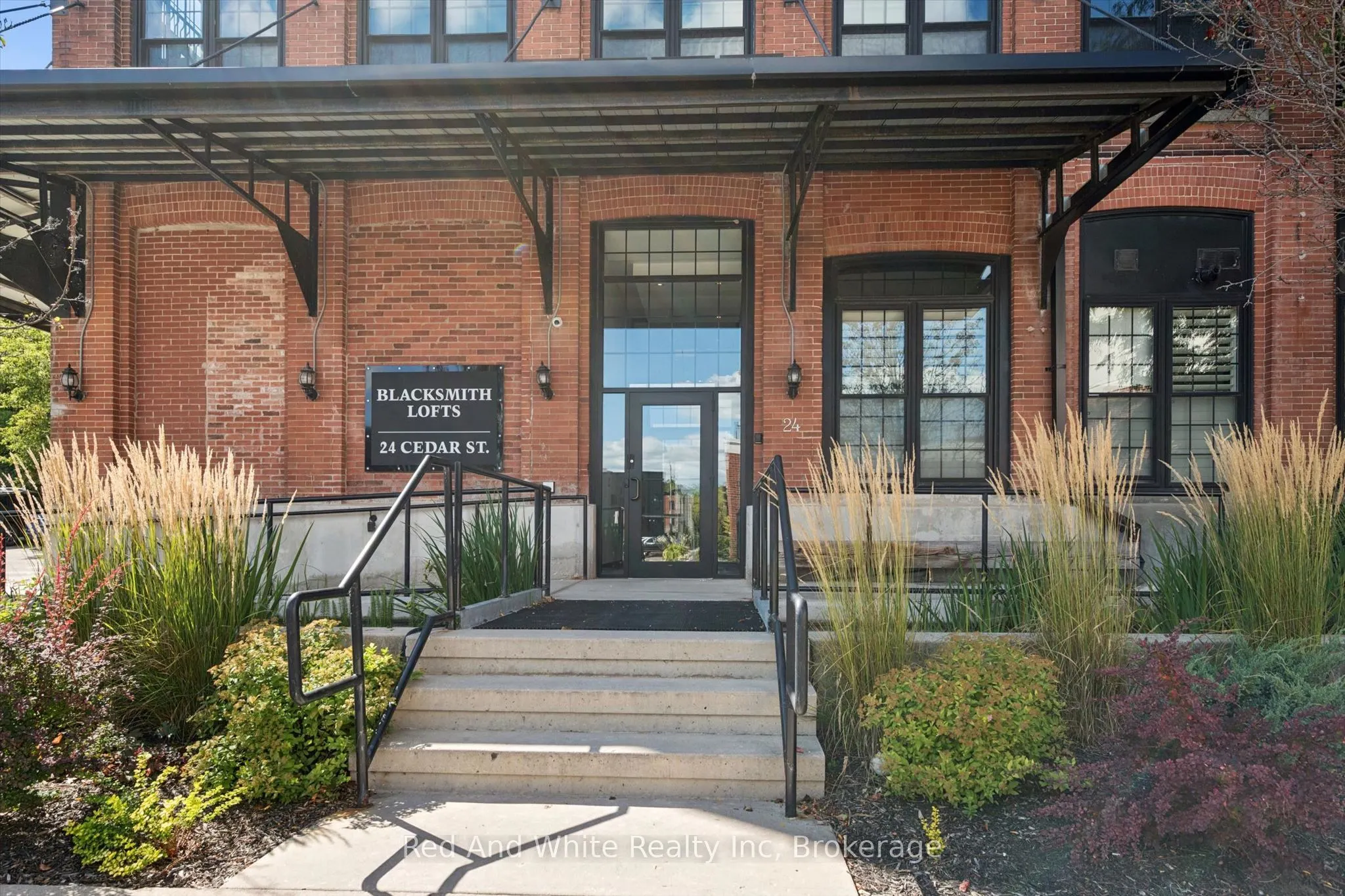 24 Cedar Street #106