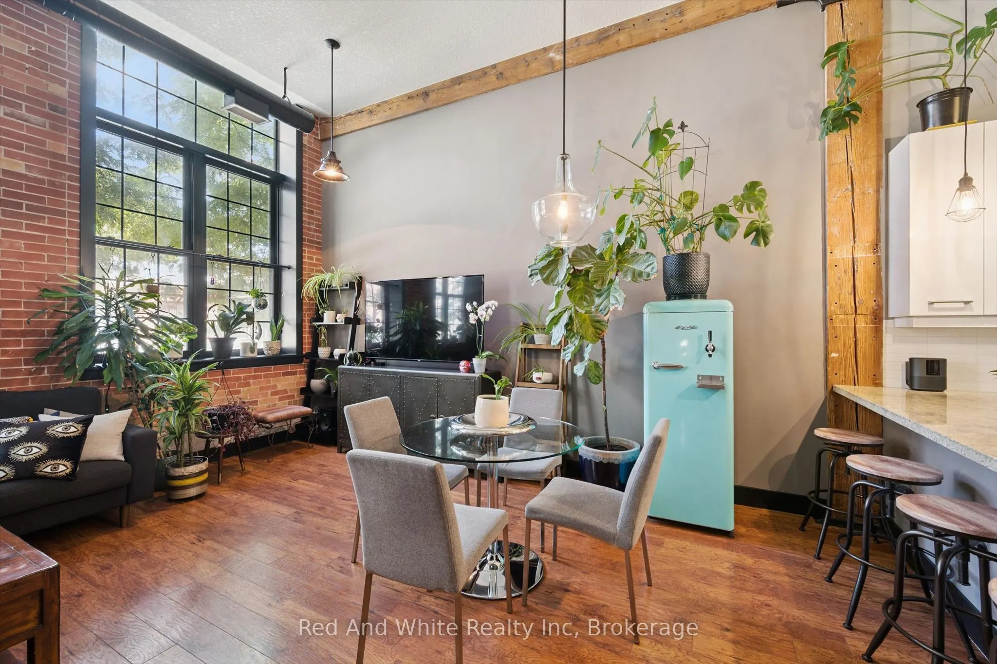 24 Cedar Street #106