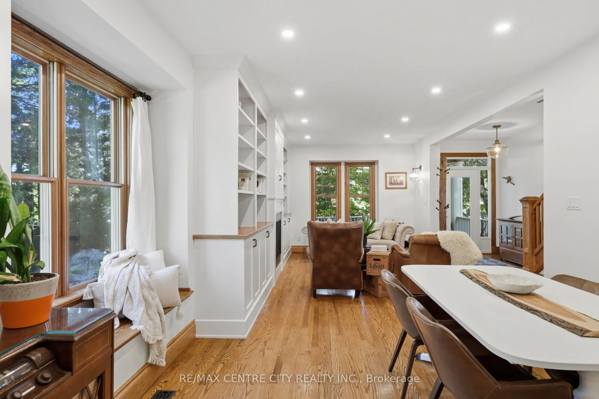 102 Walnut Street