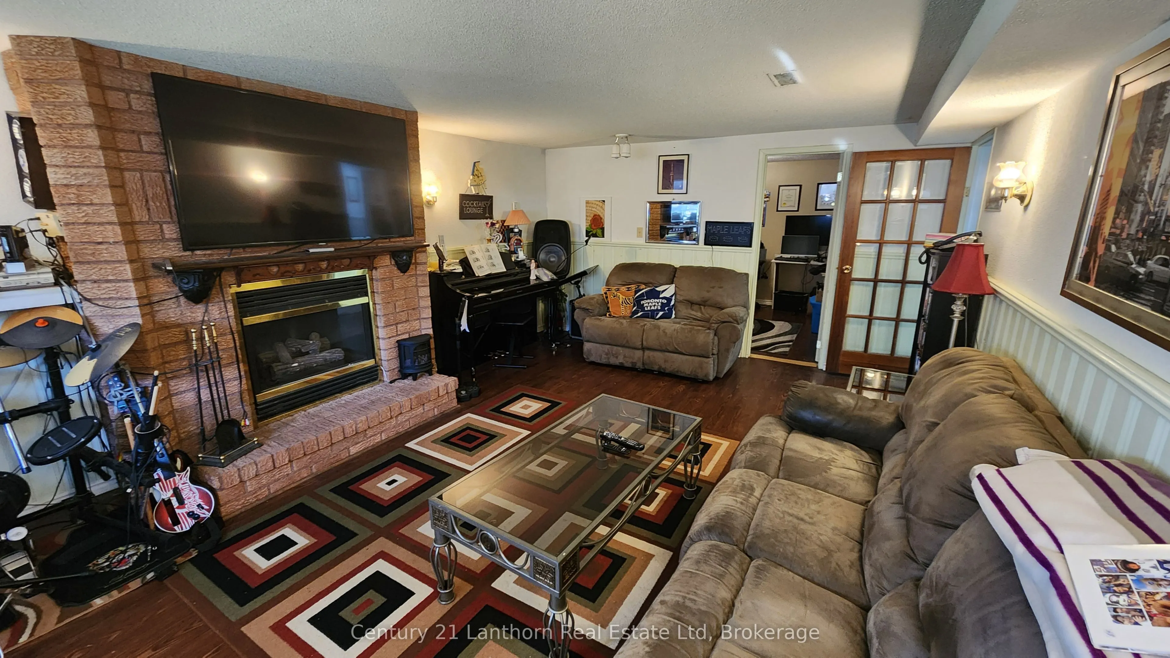 13 Loraine Avenue