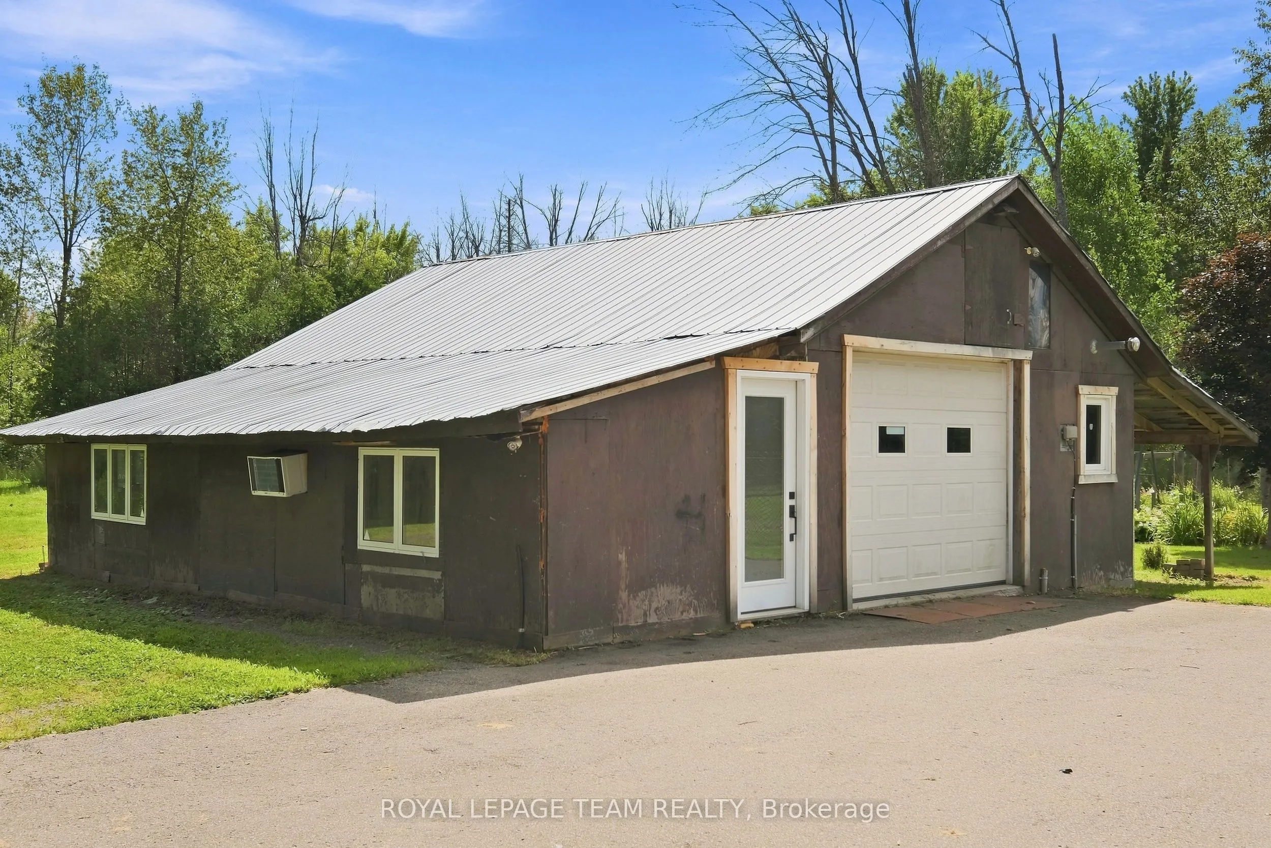 980 County Rd 44