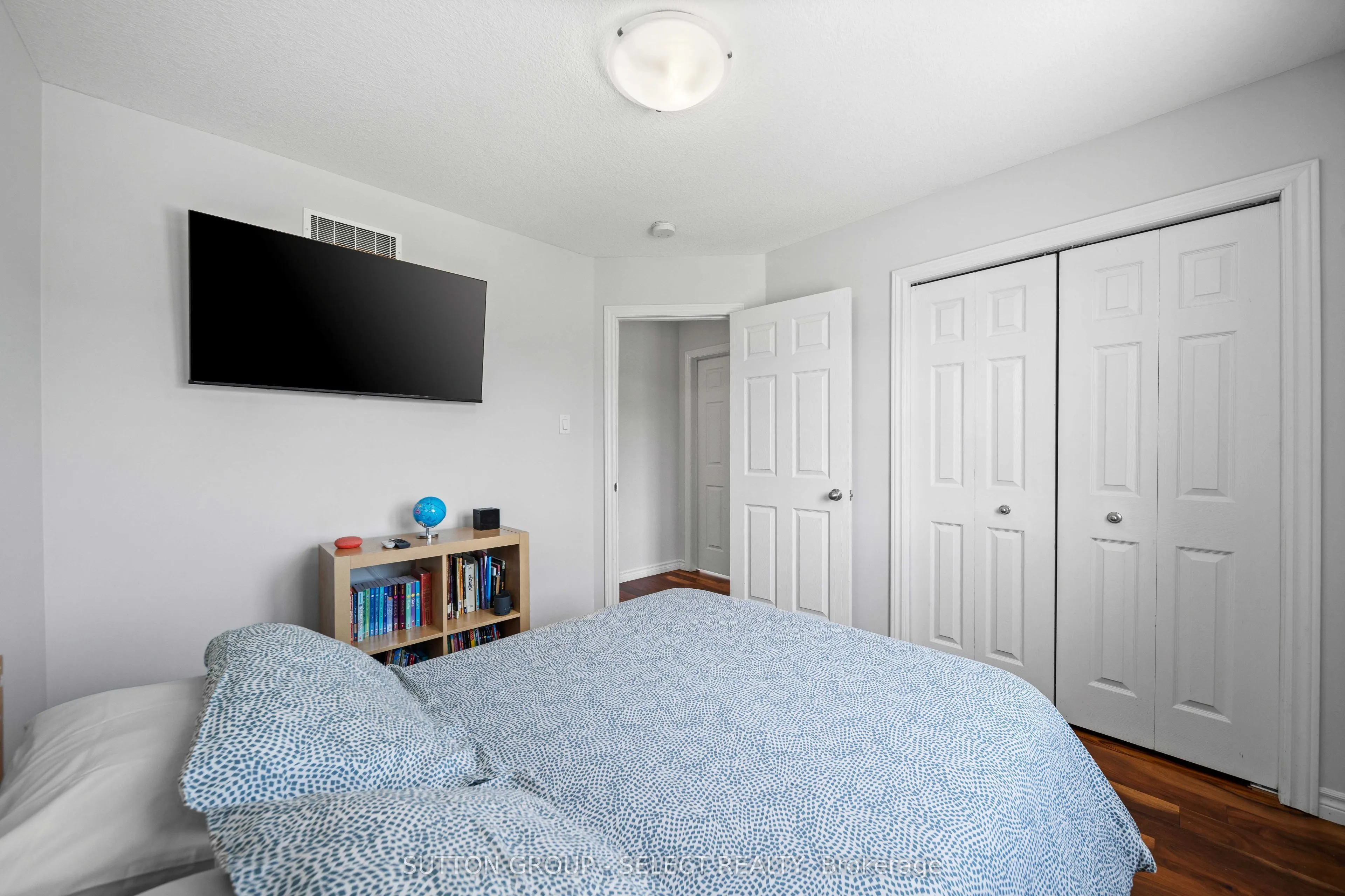 934 Silverfox Crescent
