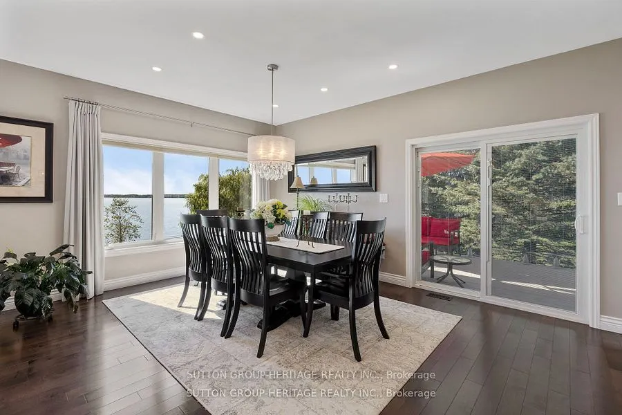 52 Hillside Drive