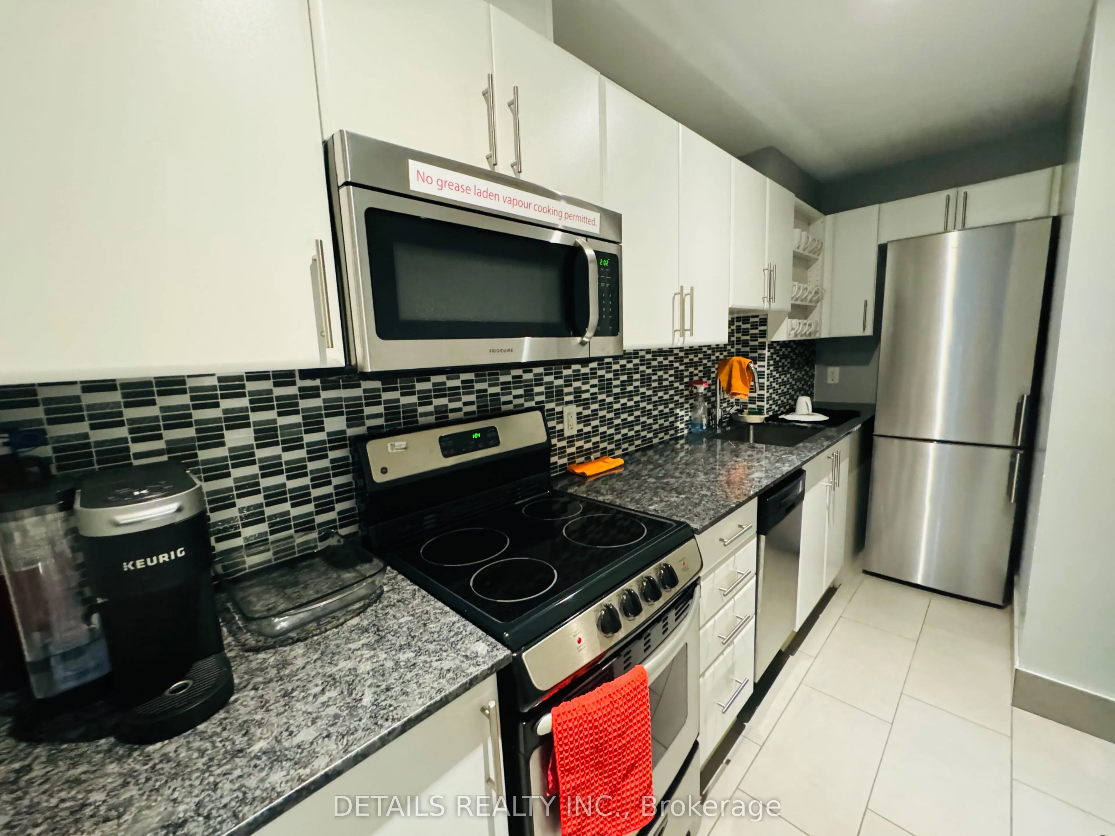 40 Nepean Street #2007