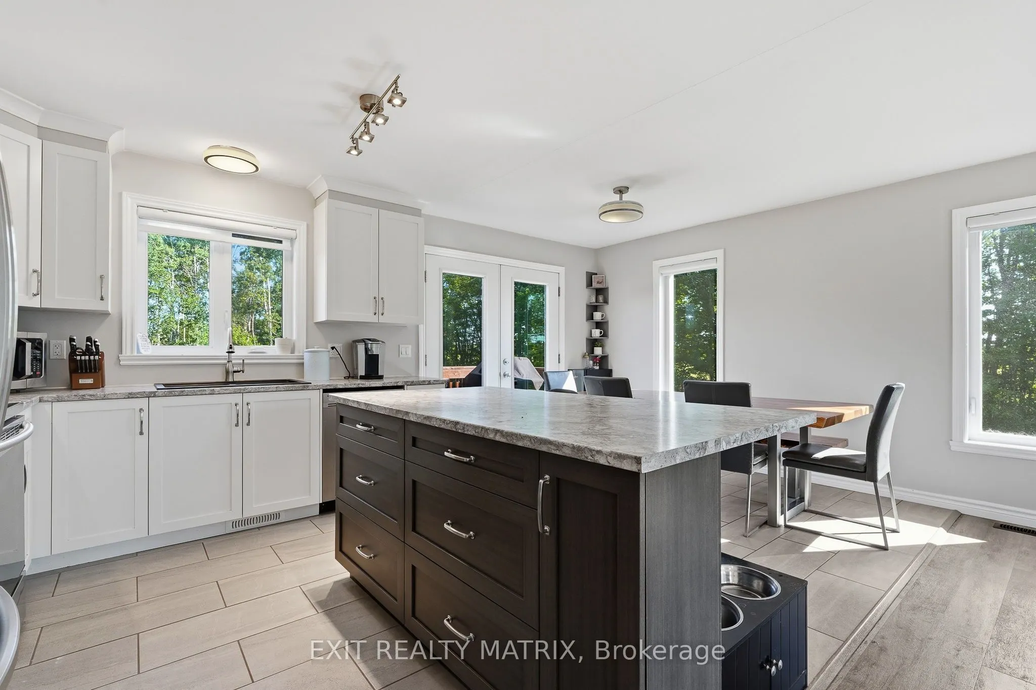 2355 Concession 7 Road
