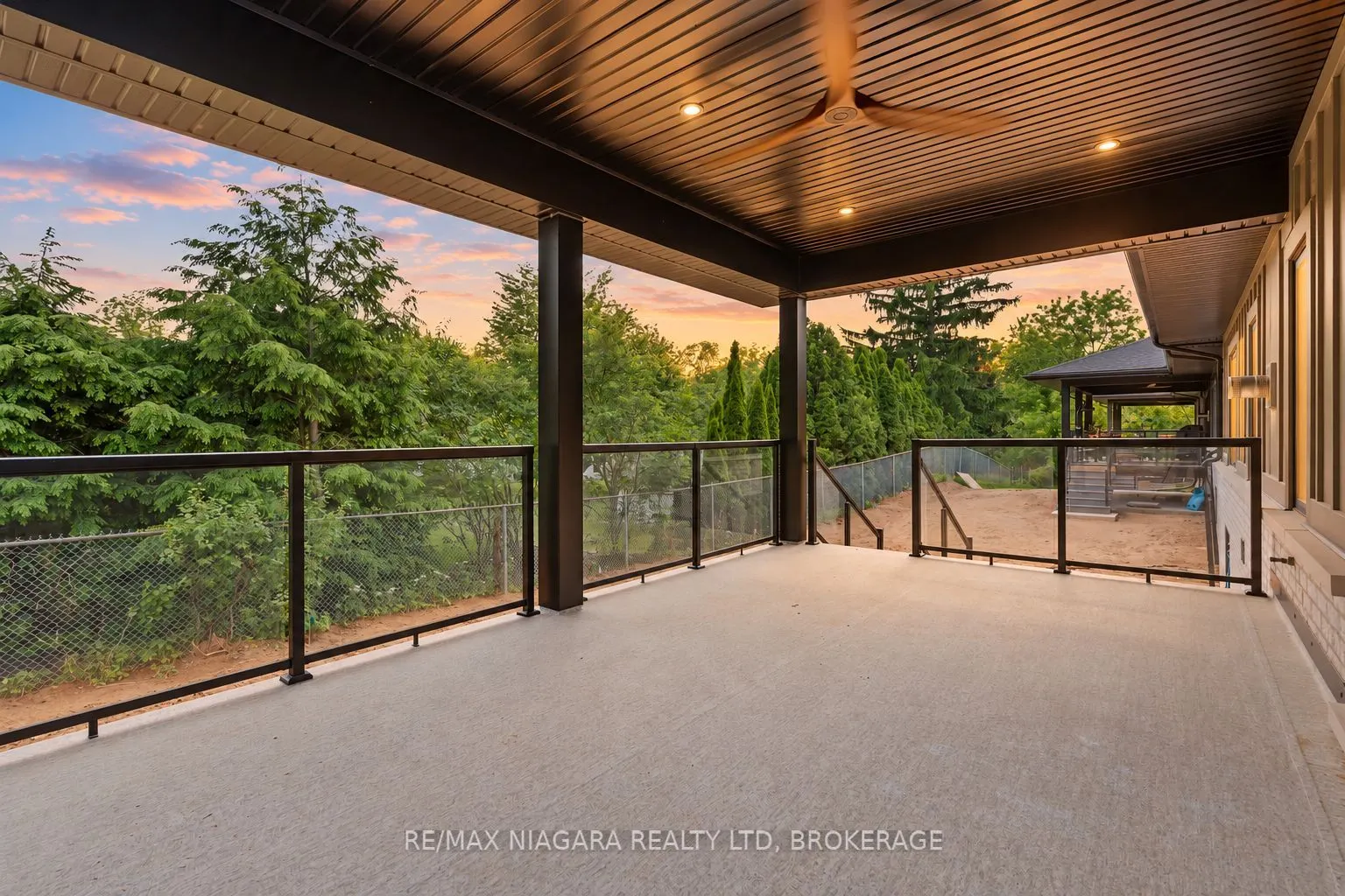 21 Accursi Crescent