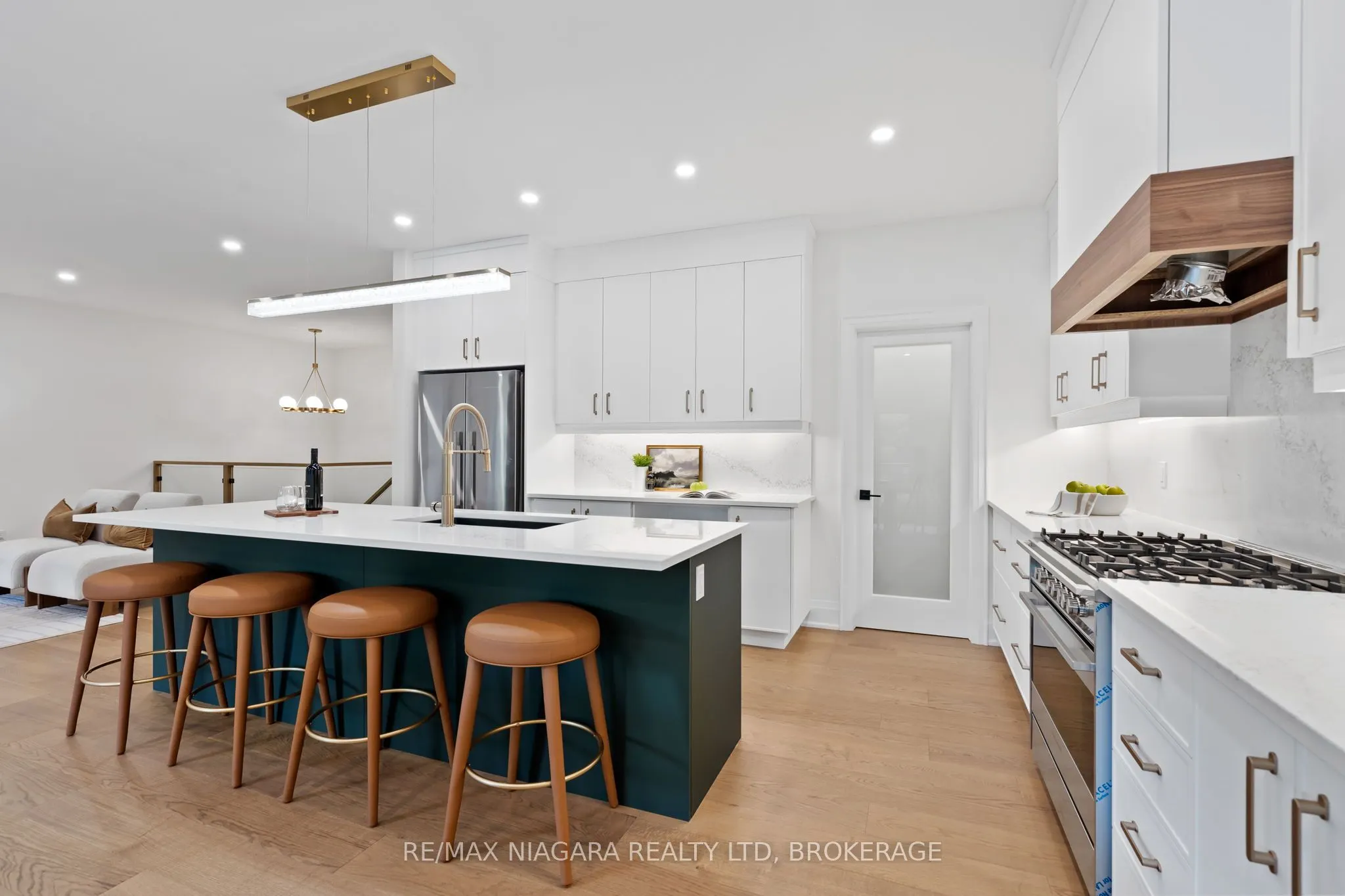 21 Accursi Crescent