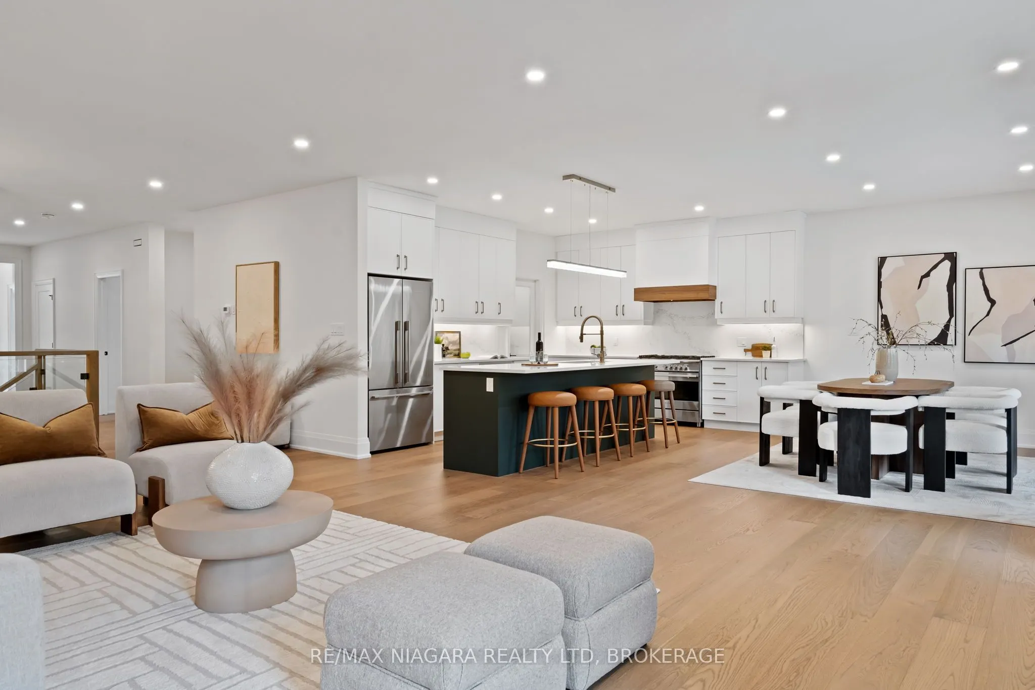 21 Accursi Crescent