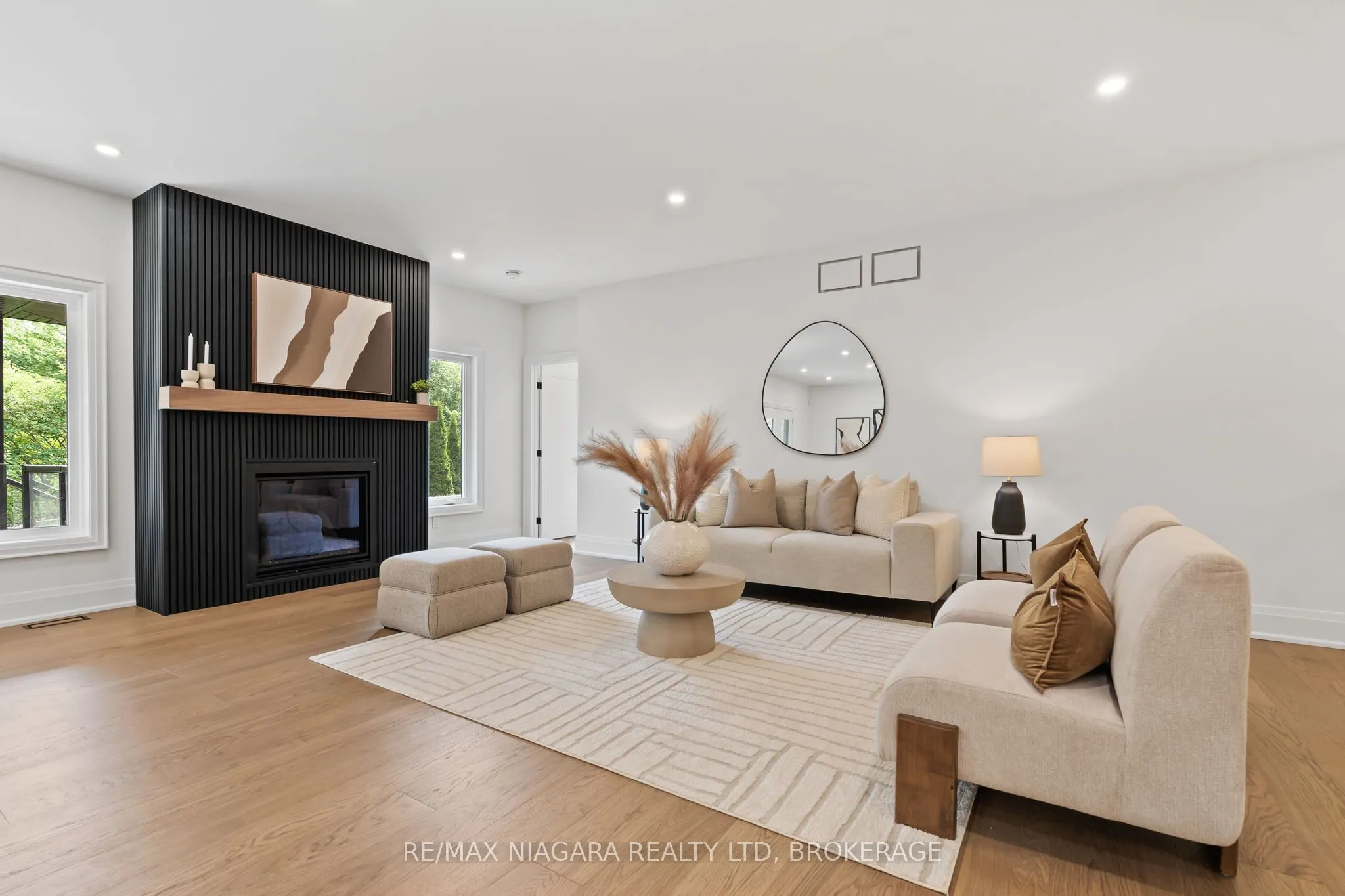 21 Accursi Crescent