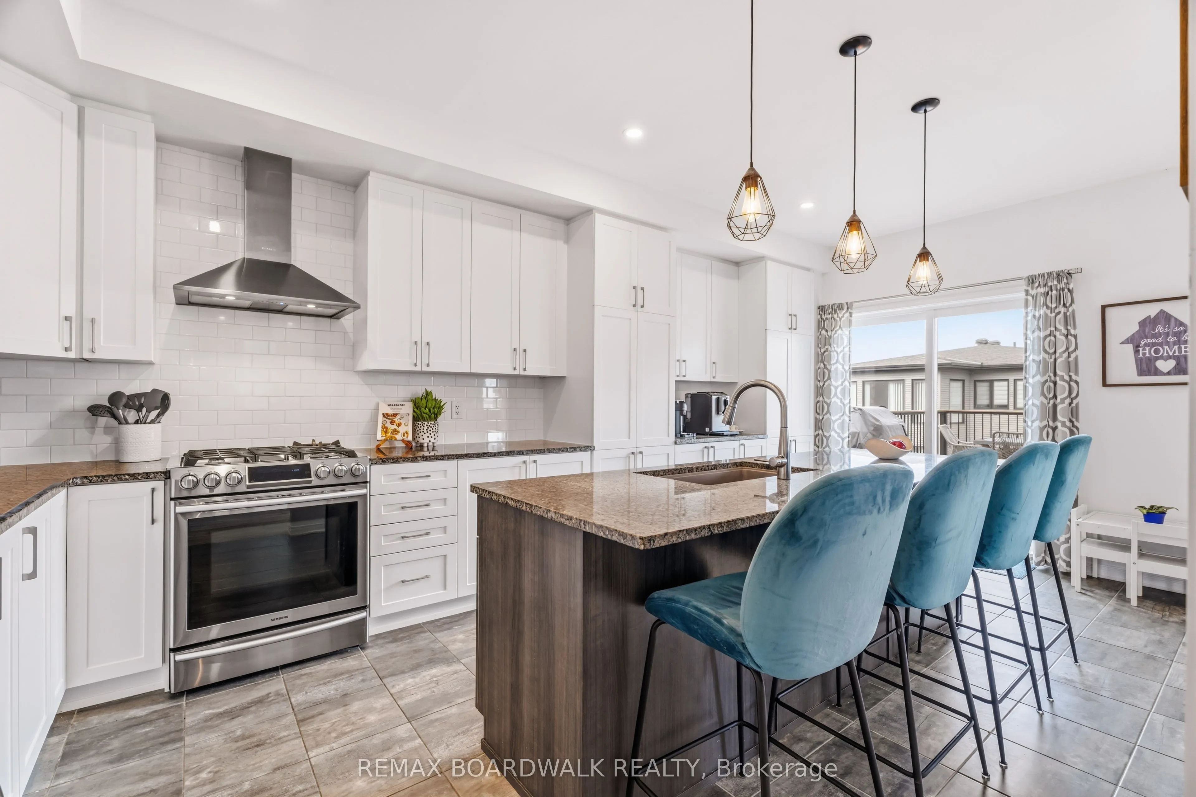 210 Pingwi Place