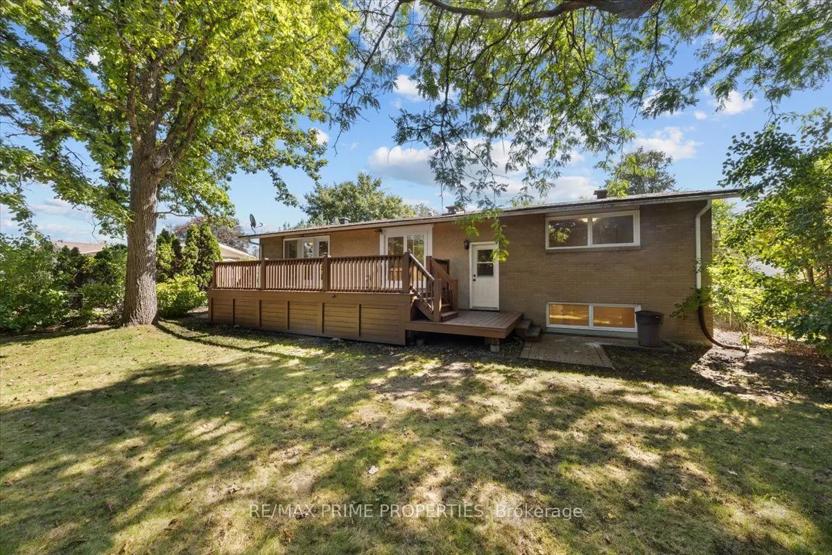 104 Queensline Drive