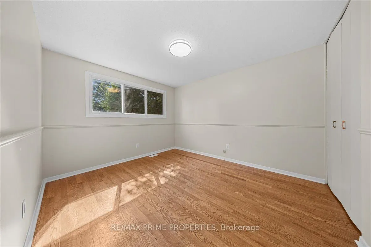 104 Queensline Drive