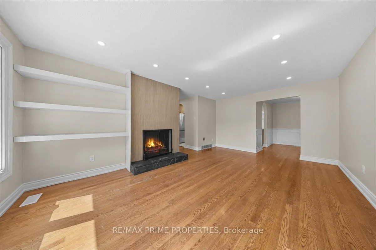 104 Queensline Drive