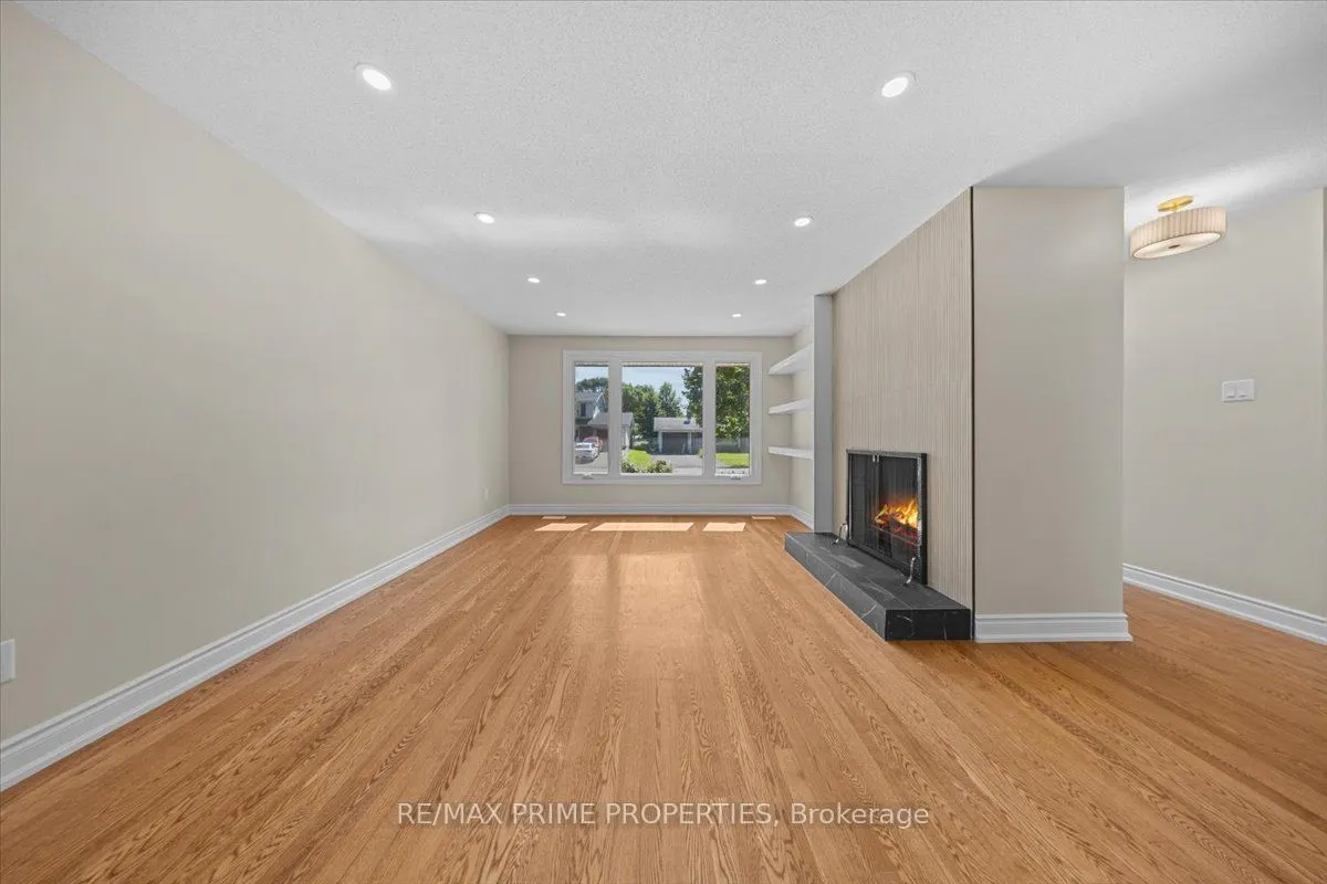 104 Queensline Drive