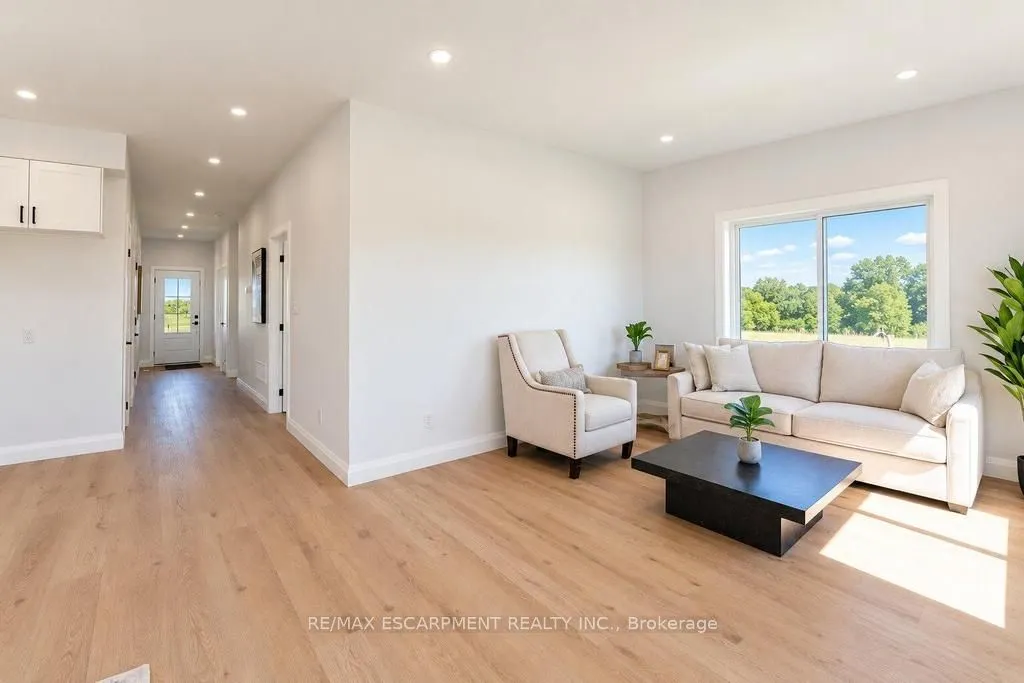 86 PIKE CREEK Drive