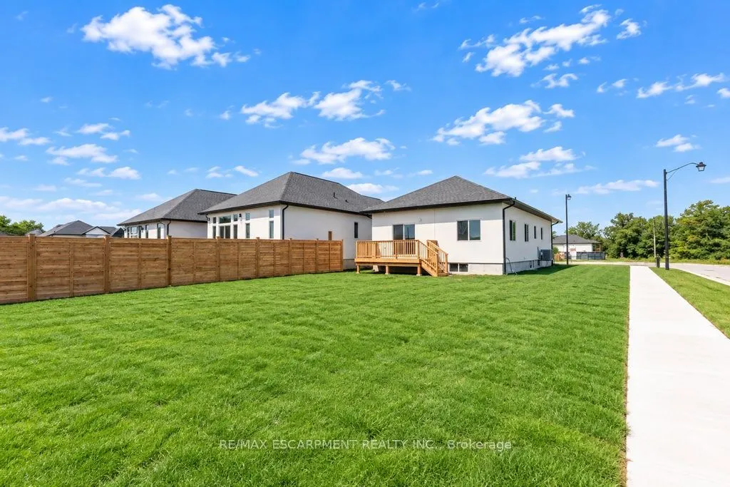 86 PIKE CREEK Drive