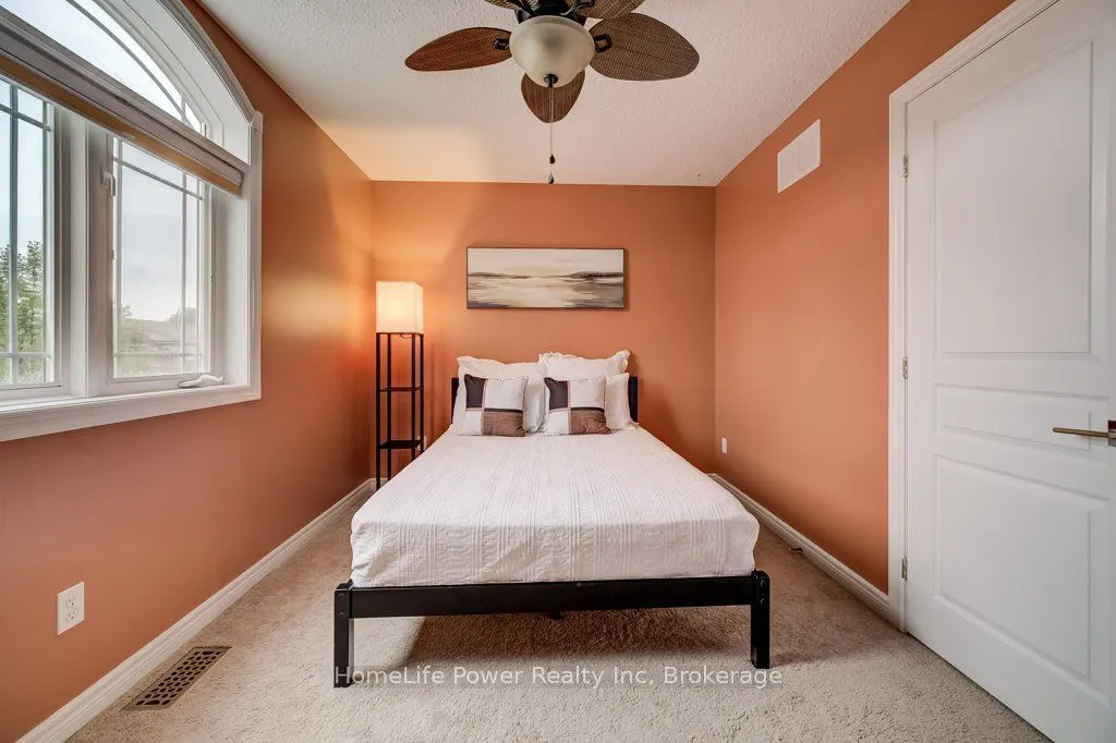 16 Irongate Drive