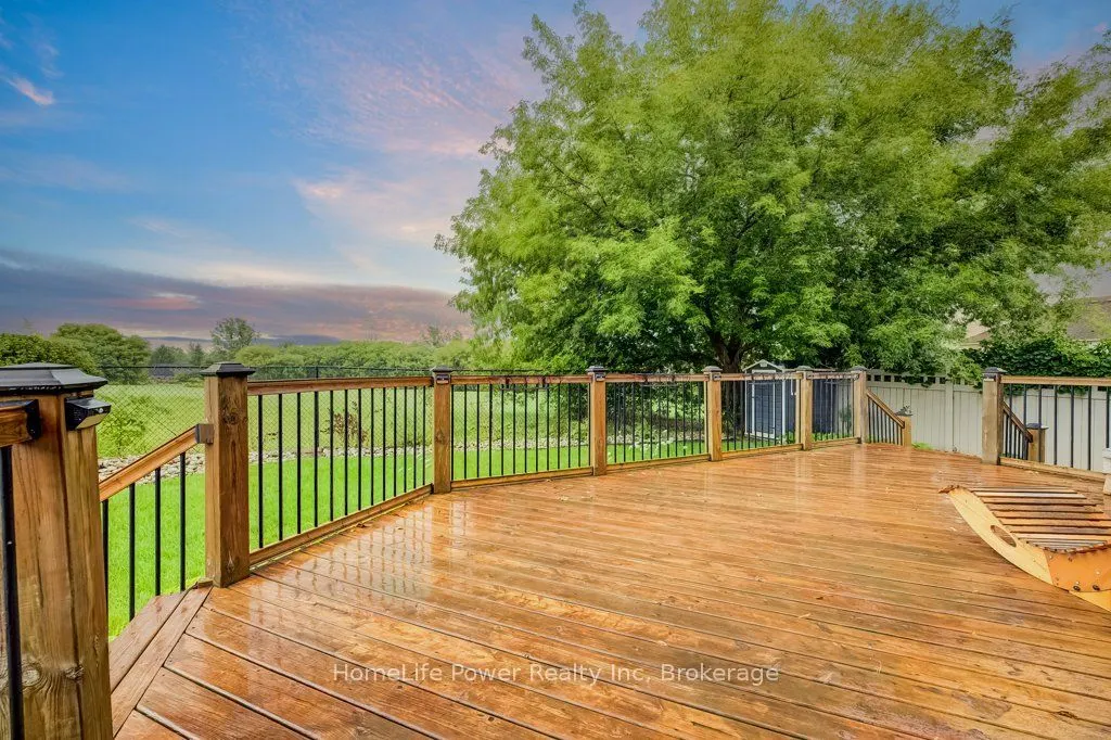 16 Irongate Drive