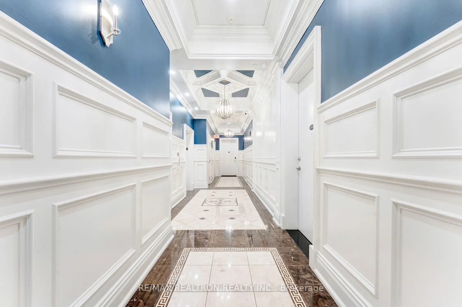 223 Erb Street W #1202