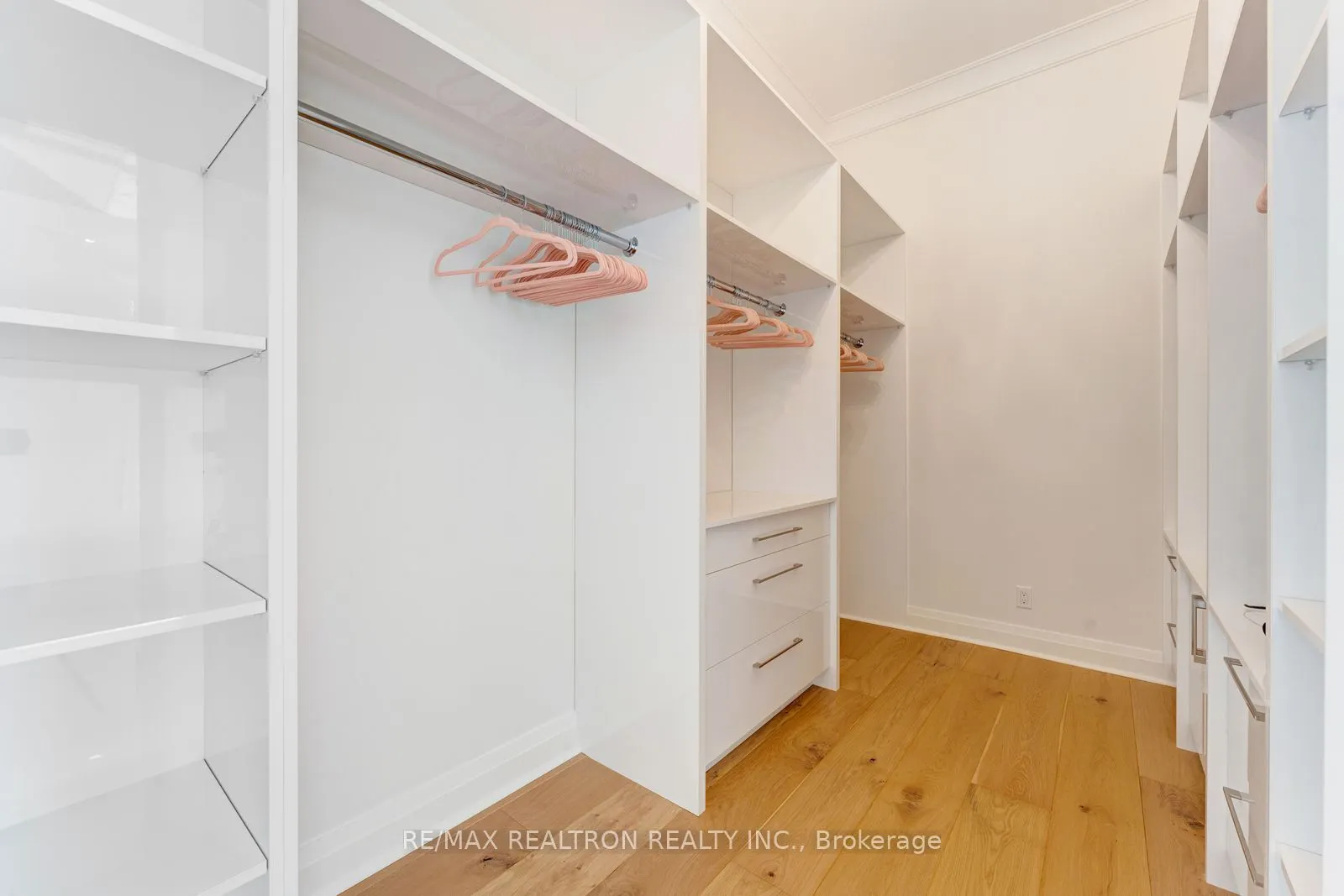 223 Erb Street W #1202