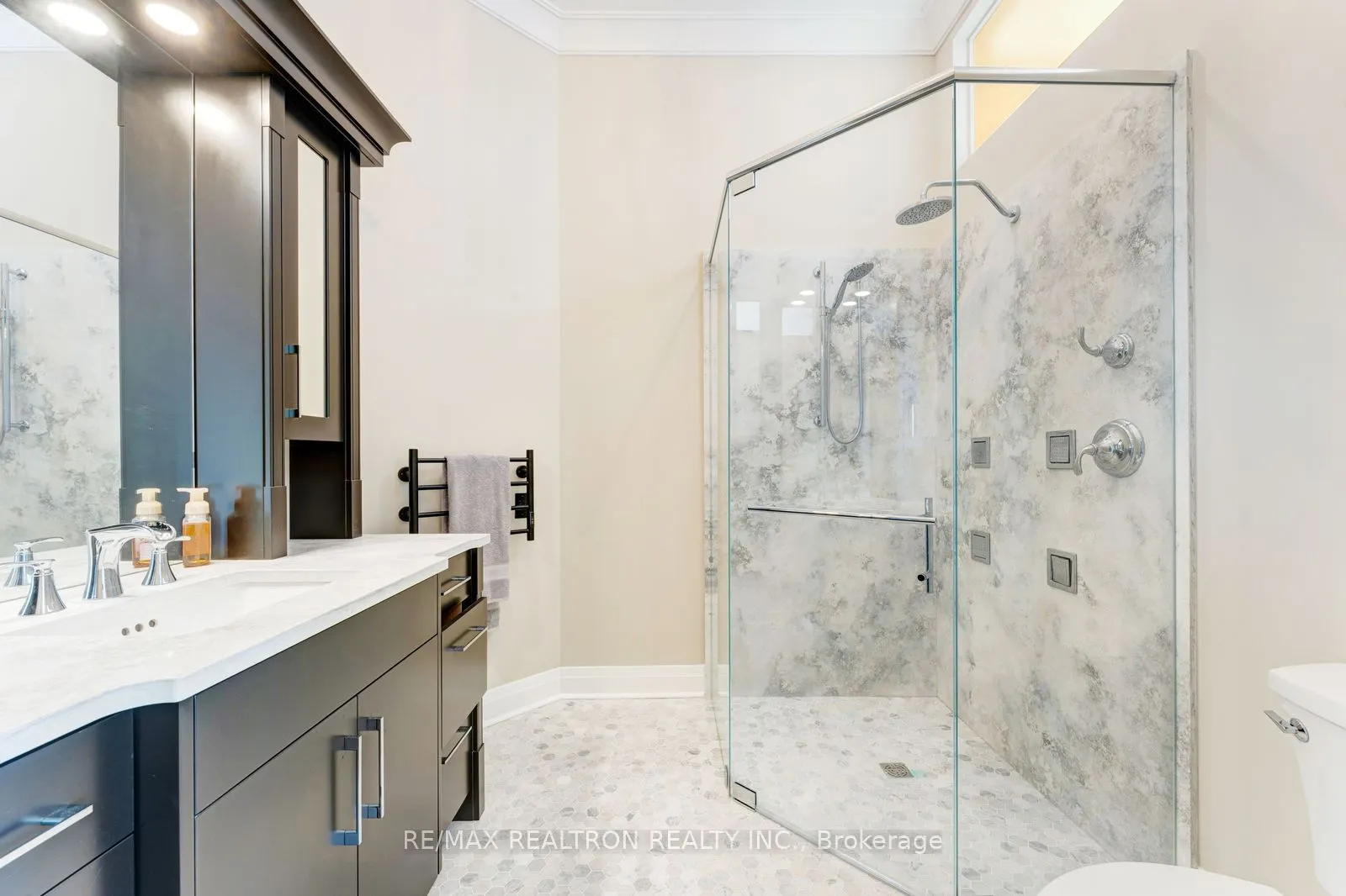223 Erb Street W #1202