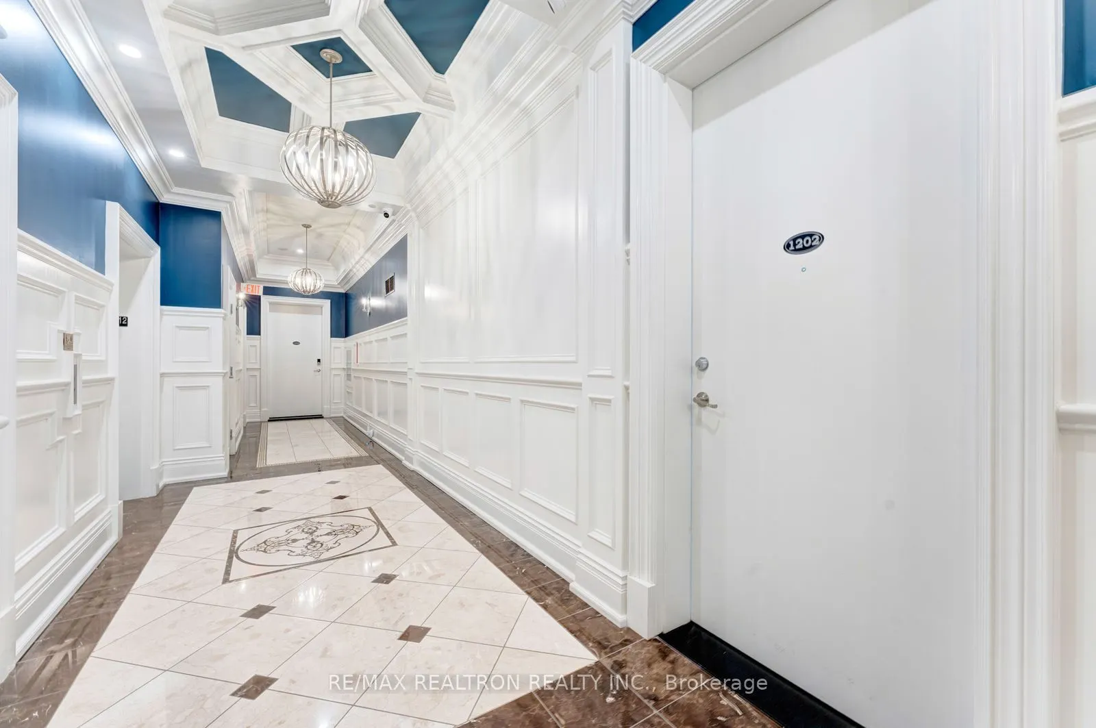 223 Erb Street W #1202