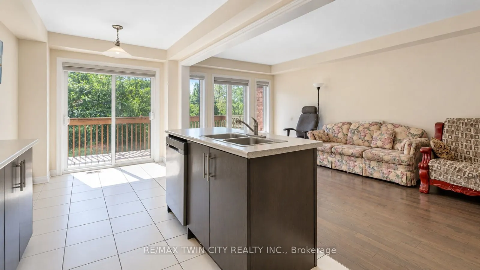755 Linden Dr Unit 37 Drive