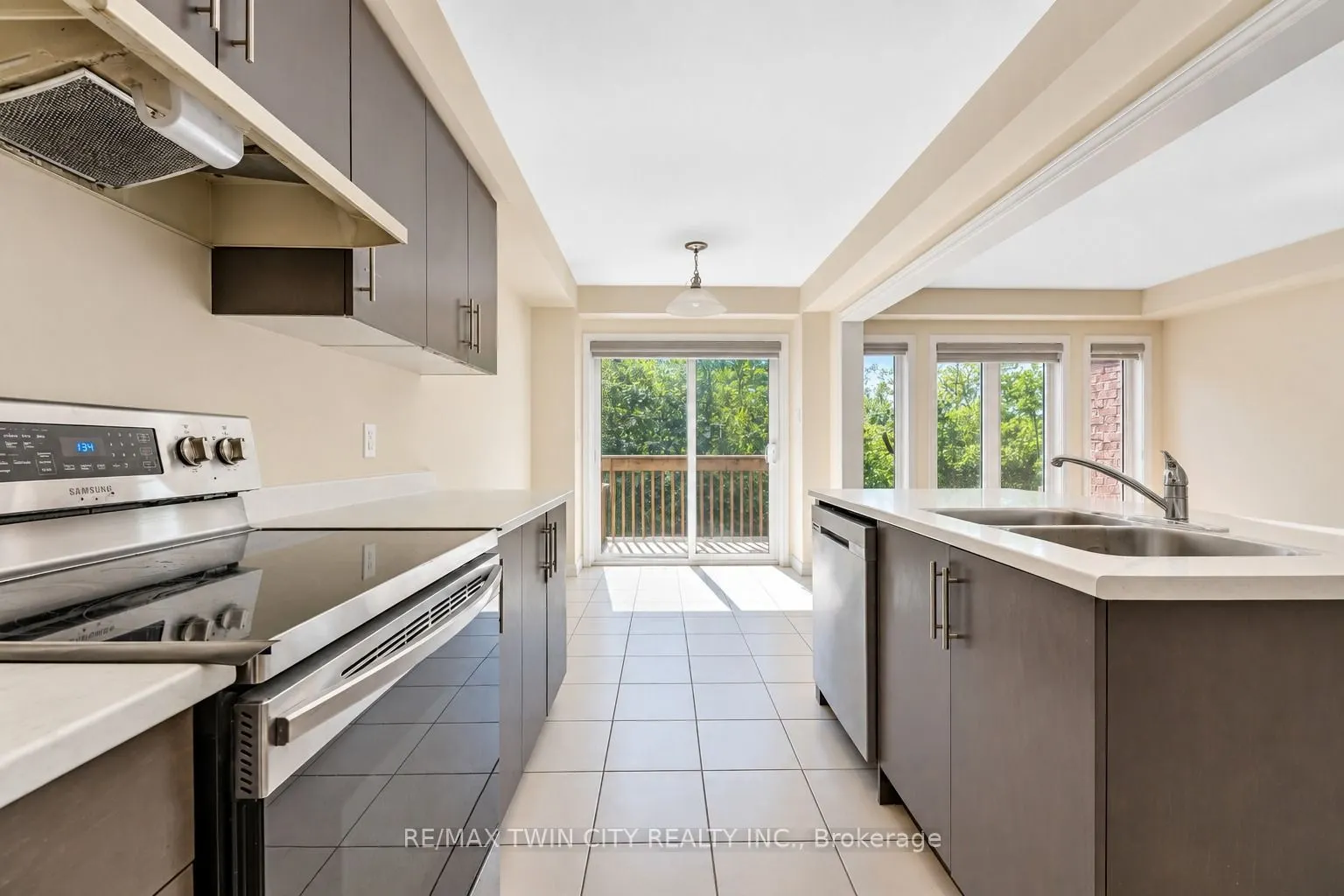 755 Linden Dr Unit 37 Drive