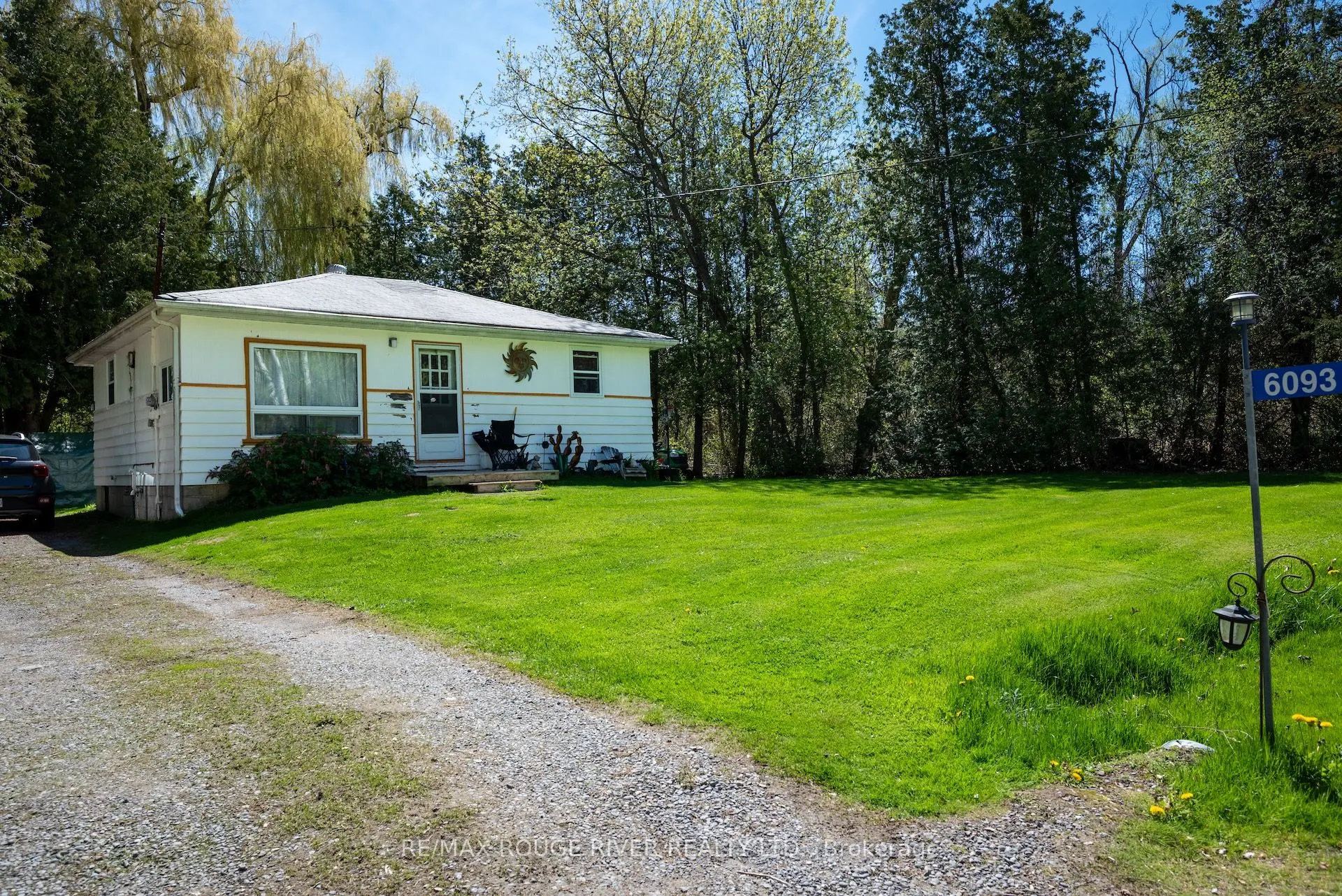 6099 Curtis Point Road