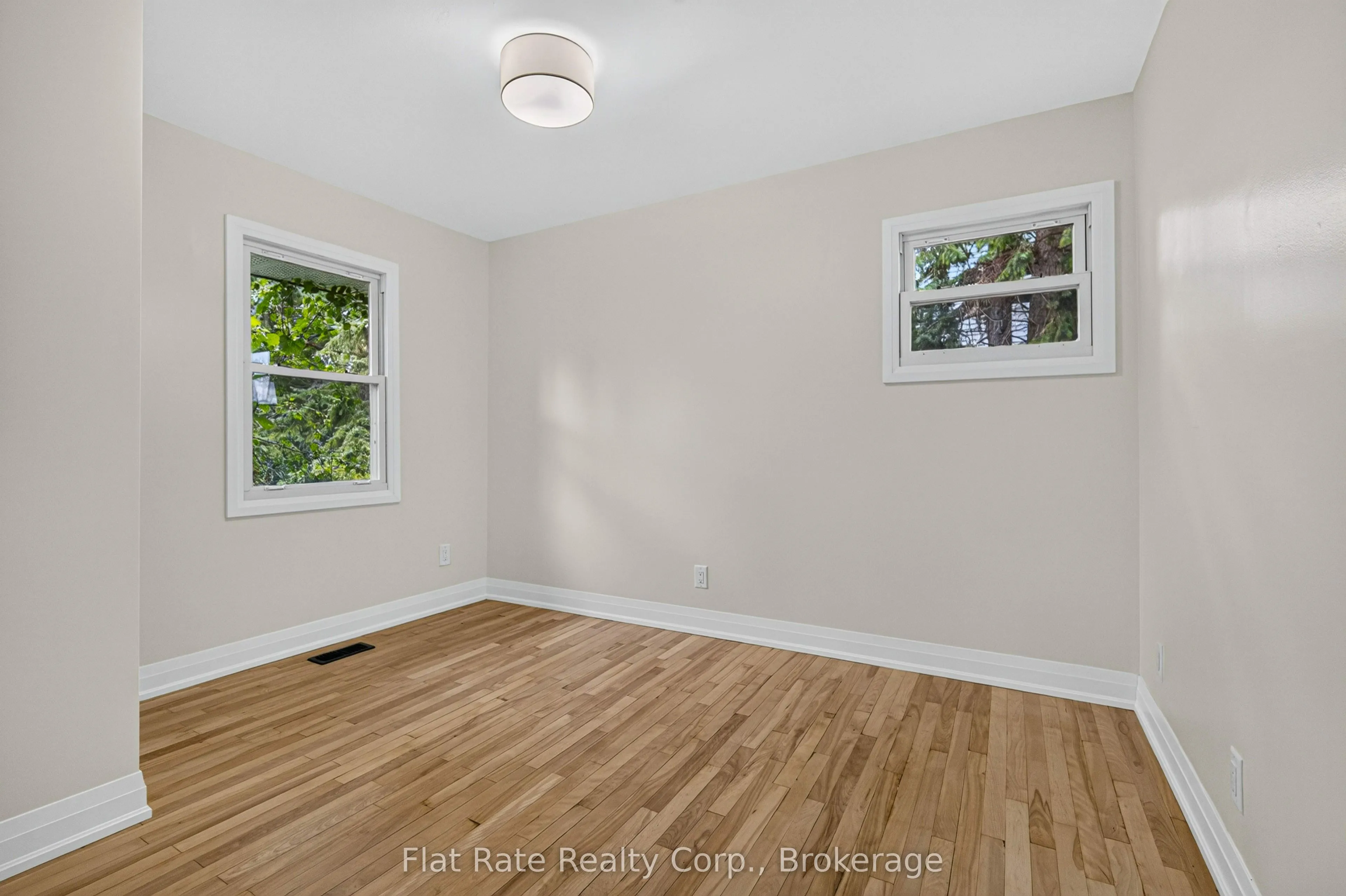 718 GILLESPIE Avenue