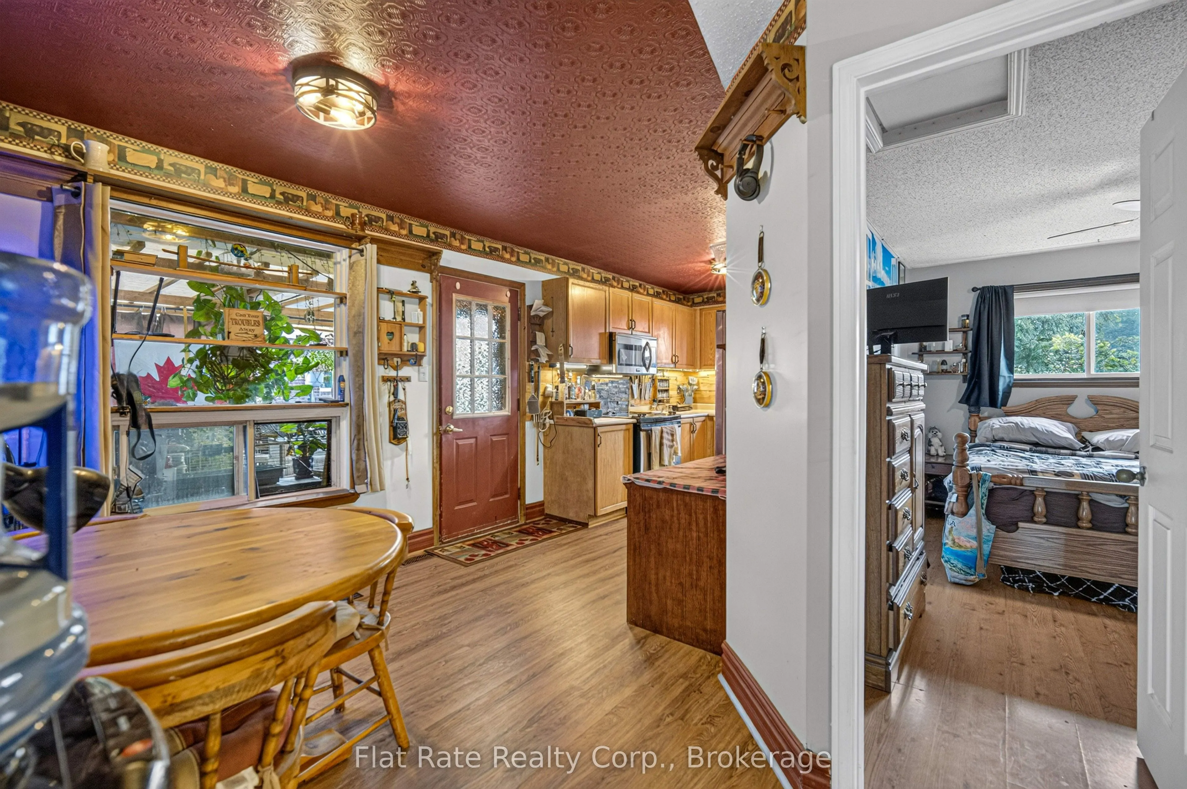 5 HUDSPETH Court