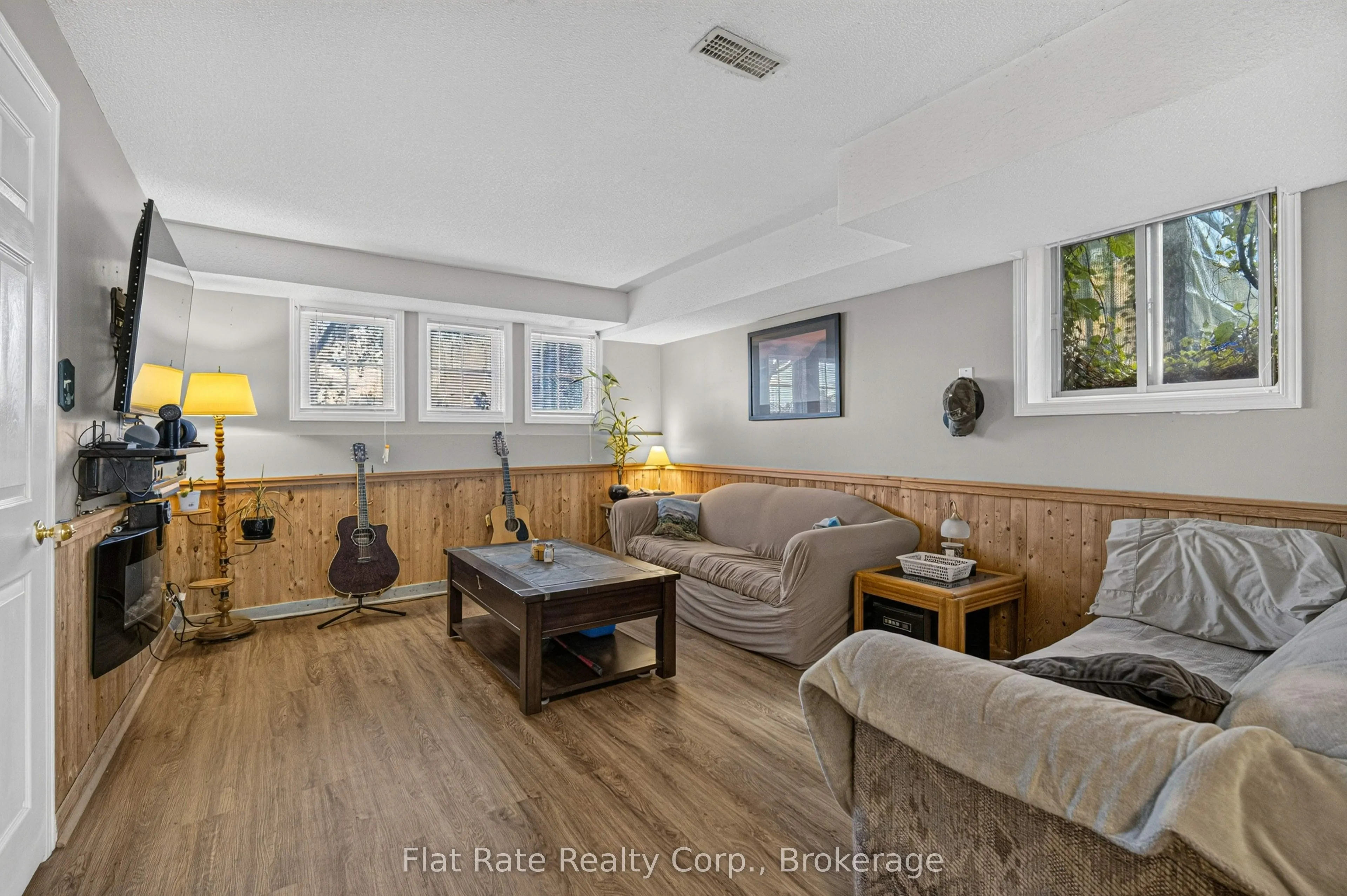 5 HUDSPETH Court