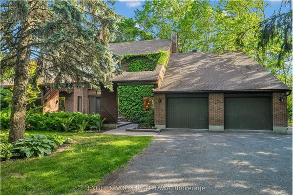 7 Mid Pines Grove