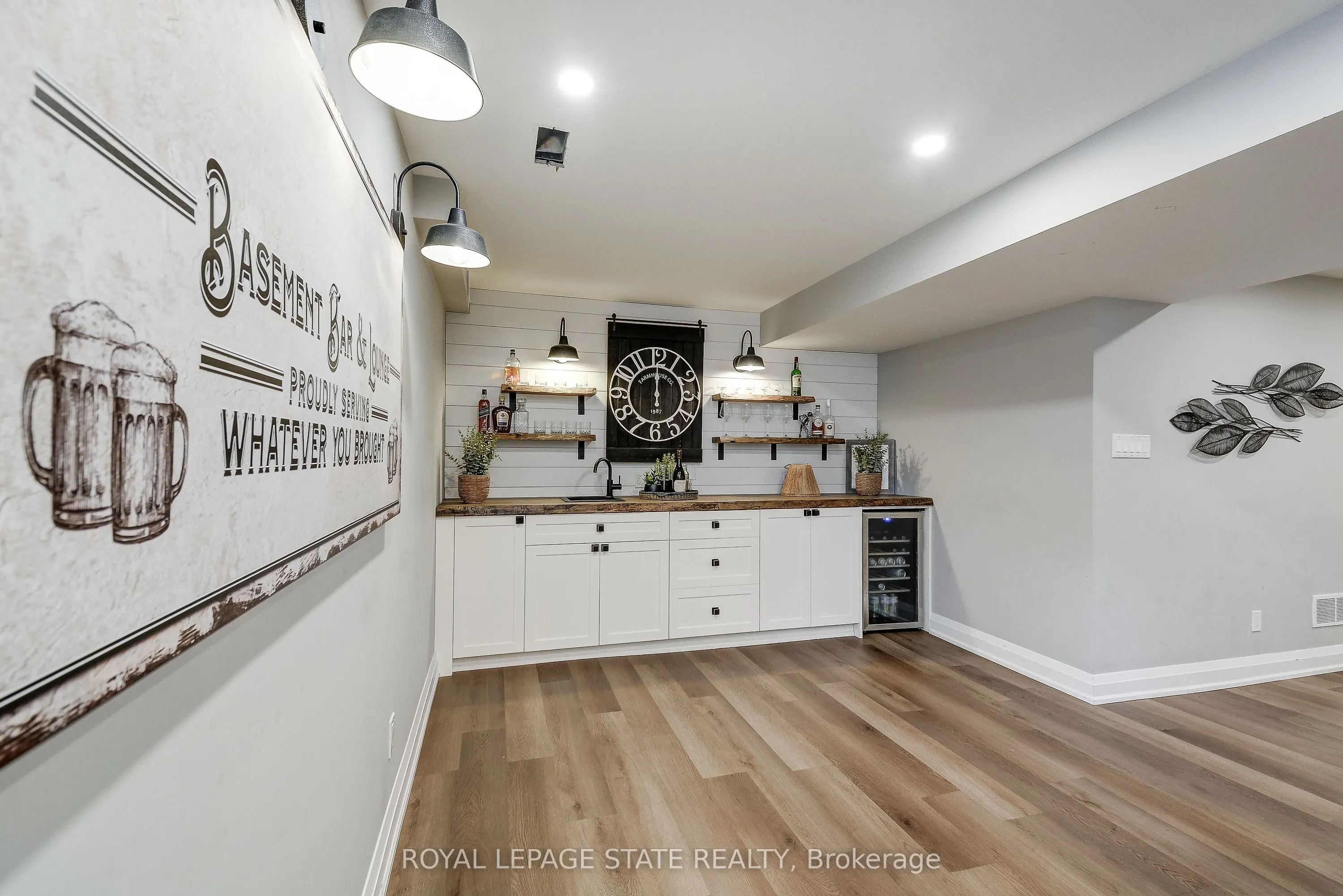 23 McKnight Avenue
