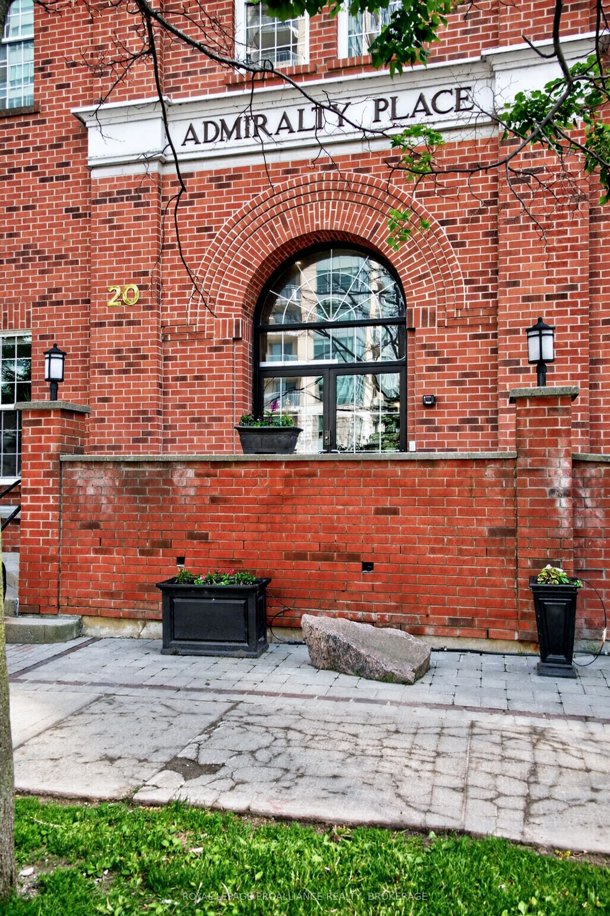 20 Gore Street #402