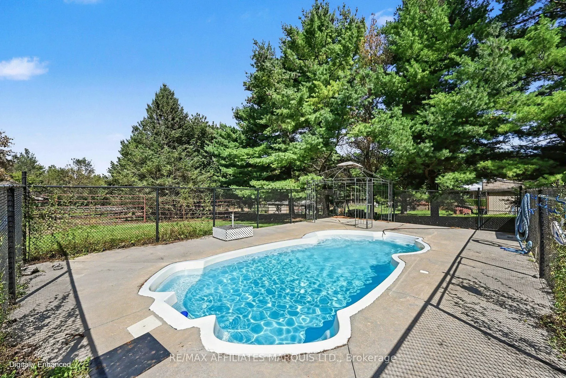 21111 Conc 8 Road