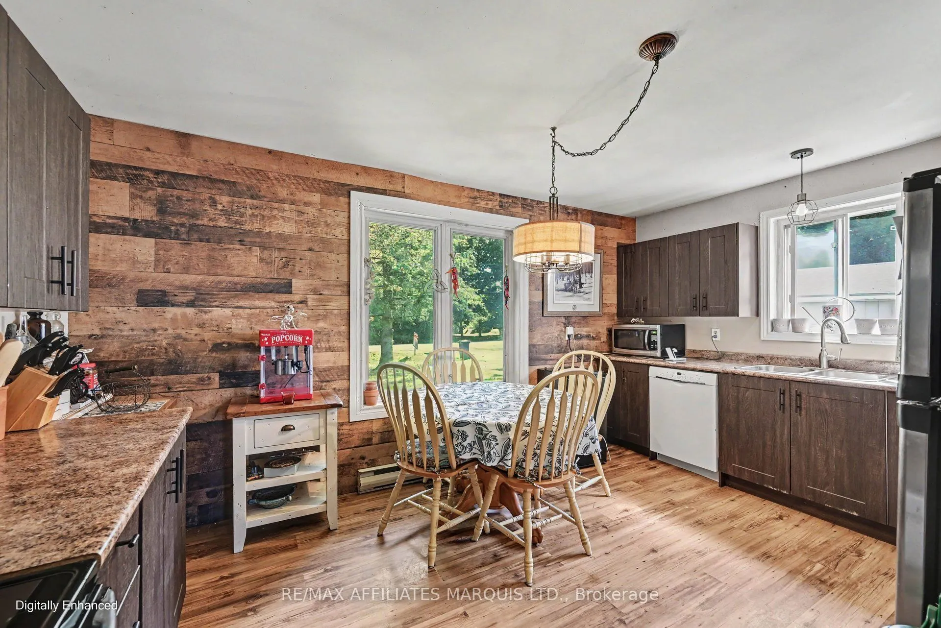 21111 Conc 8 Road