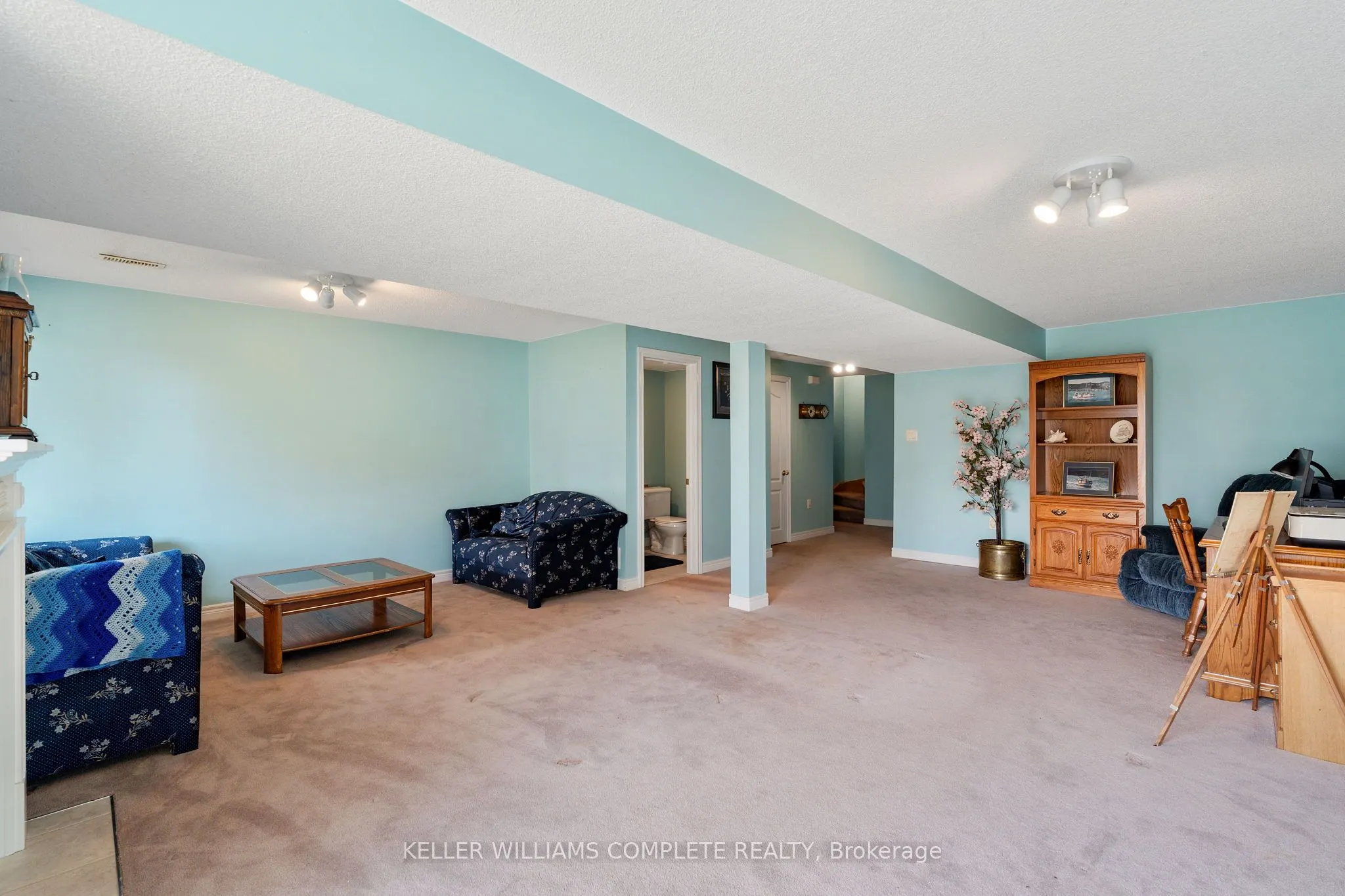 85 Edgewater Drive #10