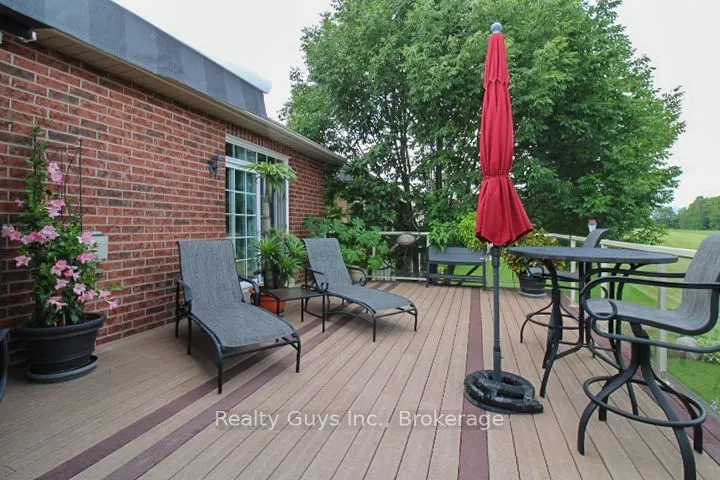 16 Crescent Moon Lane