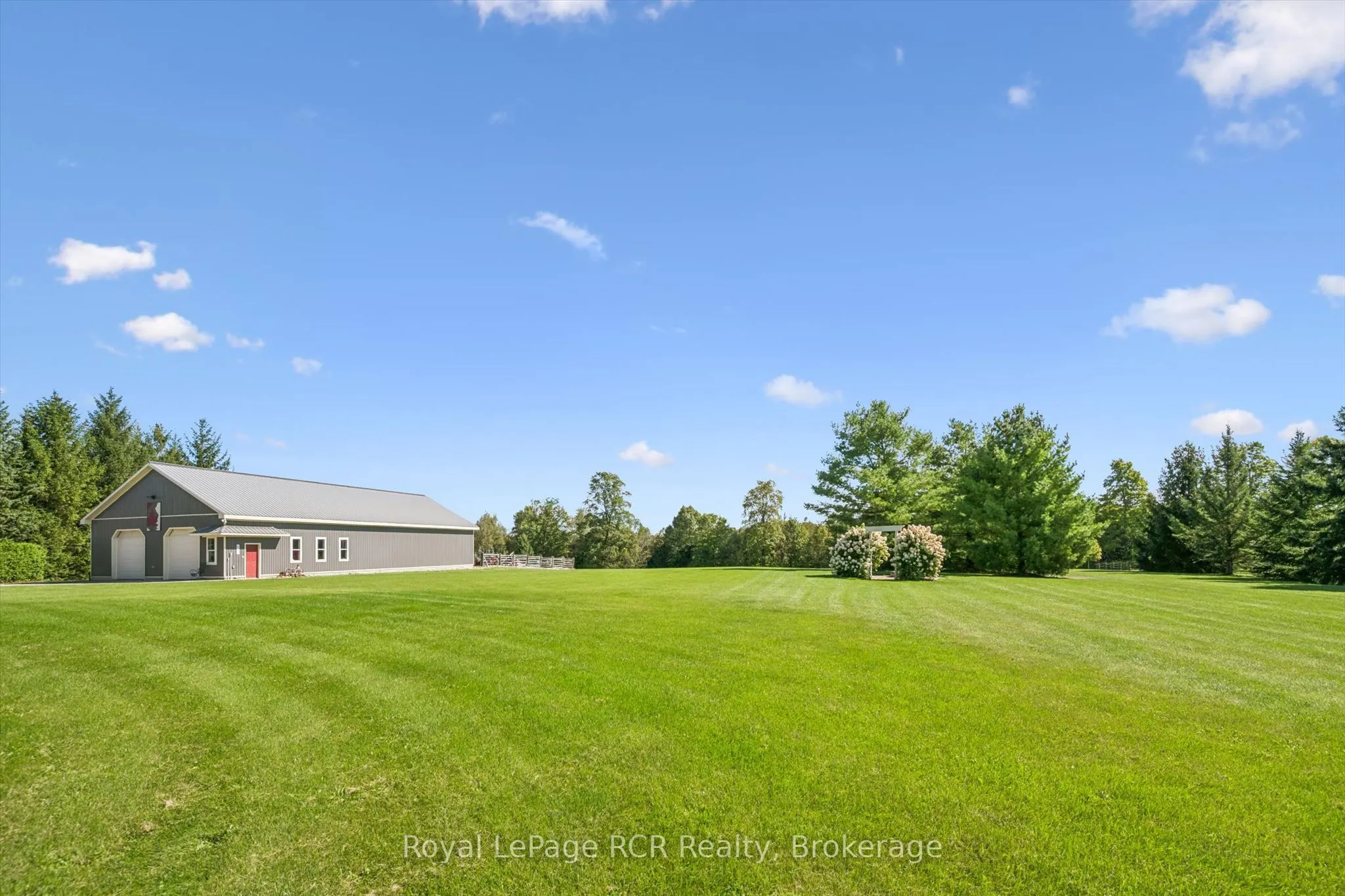 411491 Southgate 41 Side Road