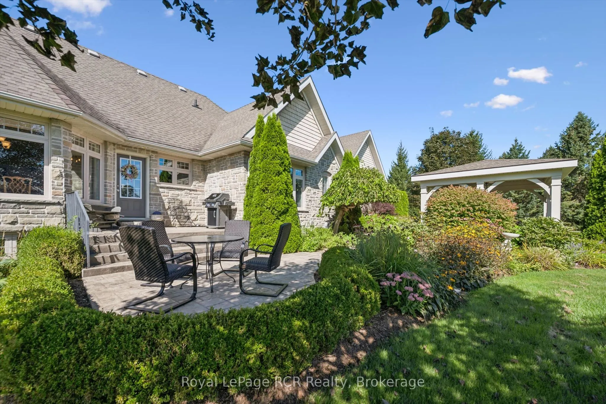 411491 Southgate 41 Side Road