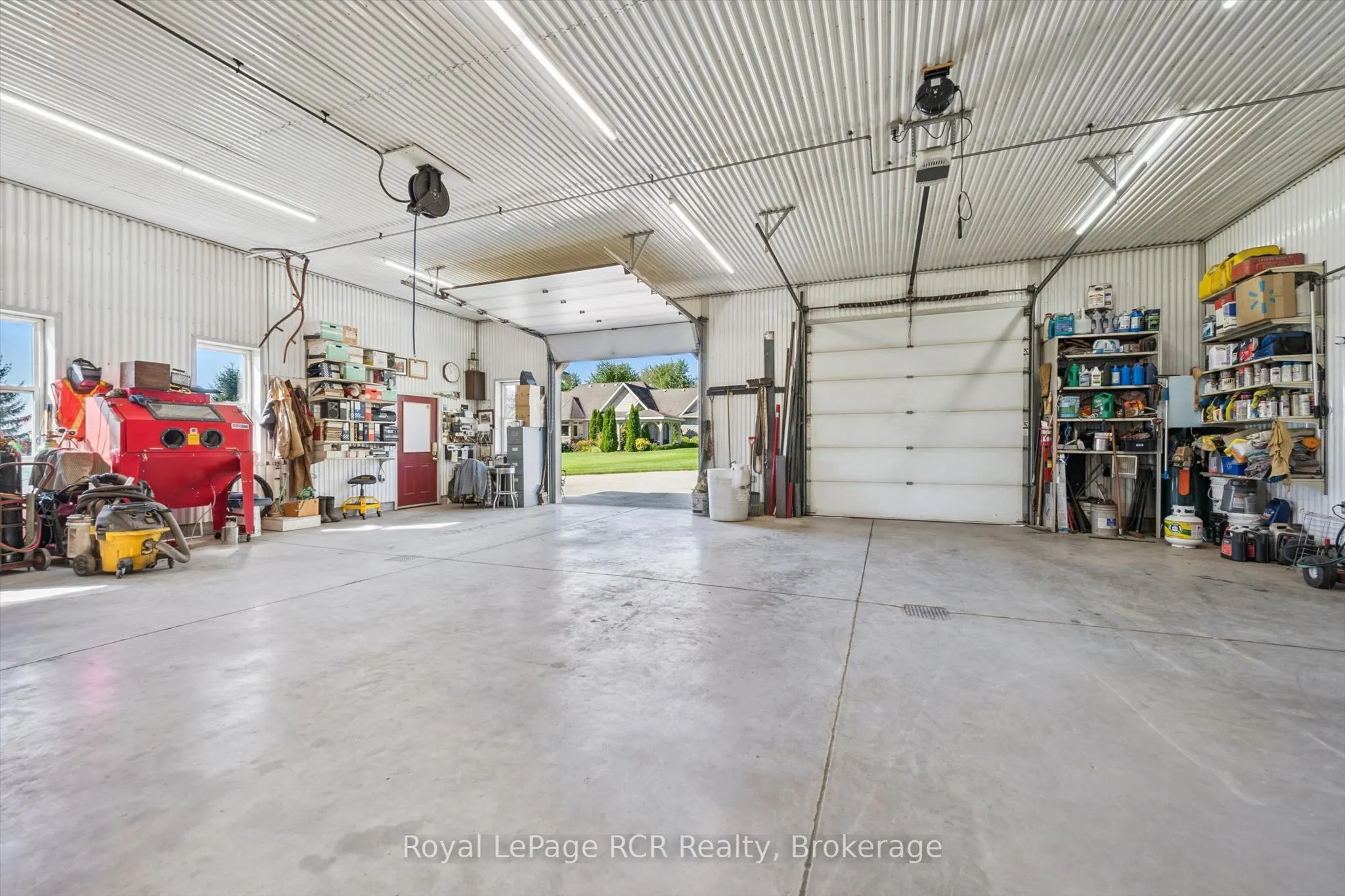 411491 Southgate 41 Side Road