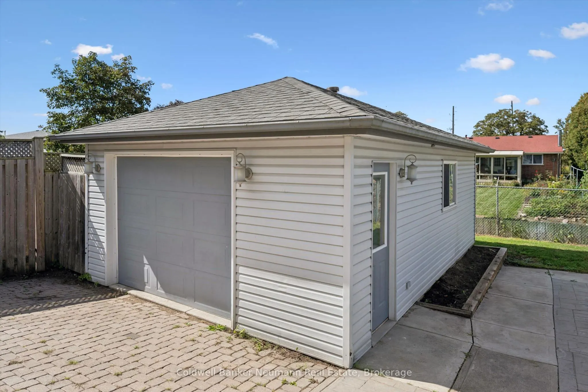 16 Argyle Drive