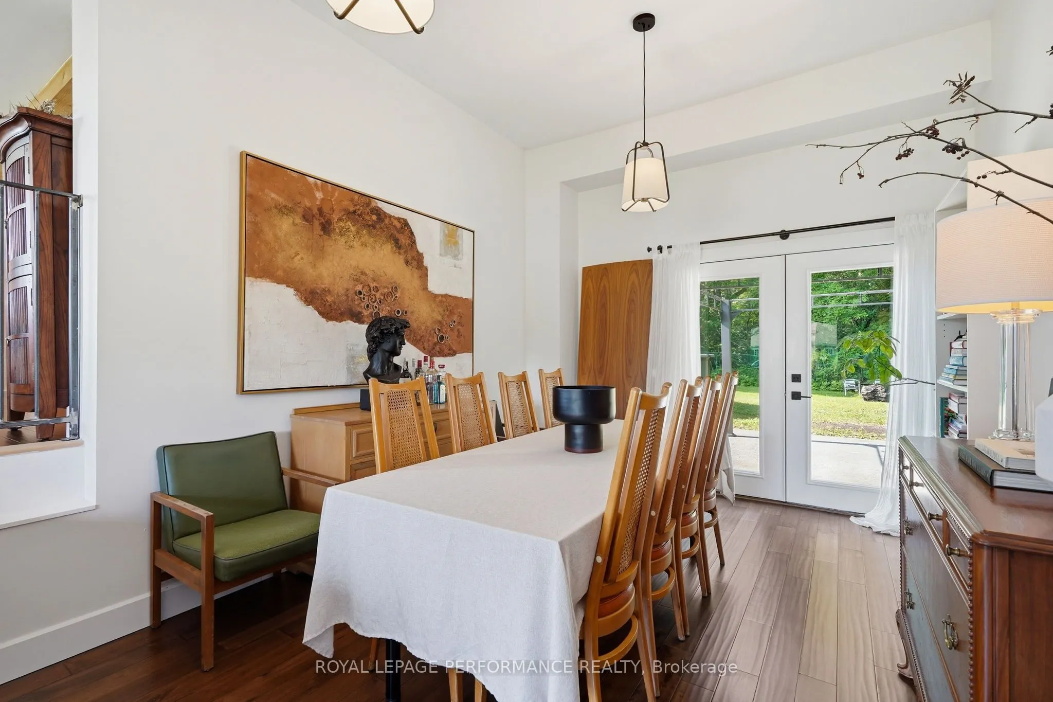 3786 Front Road