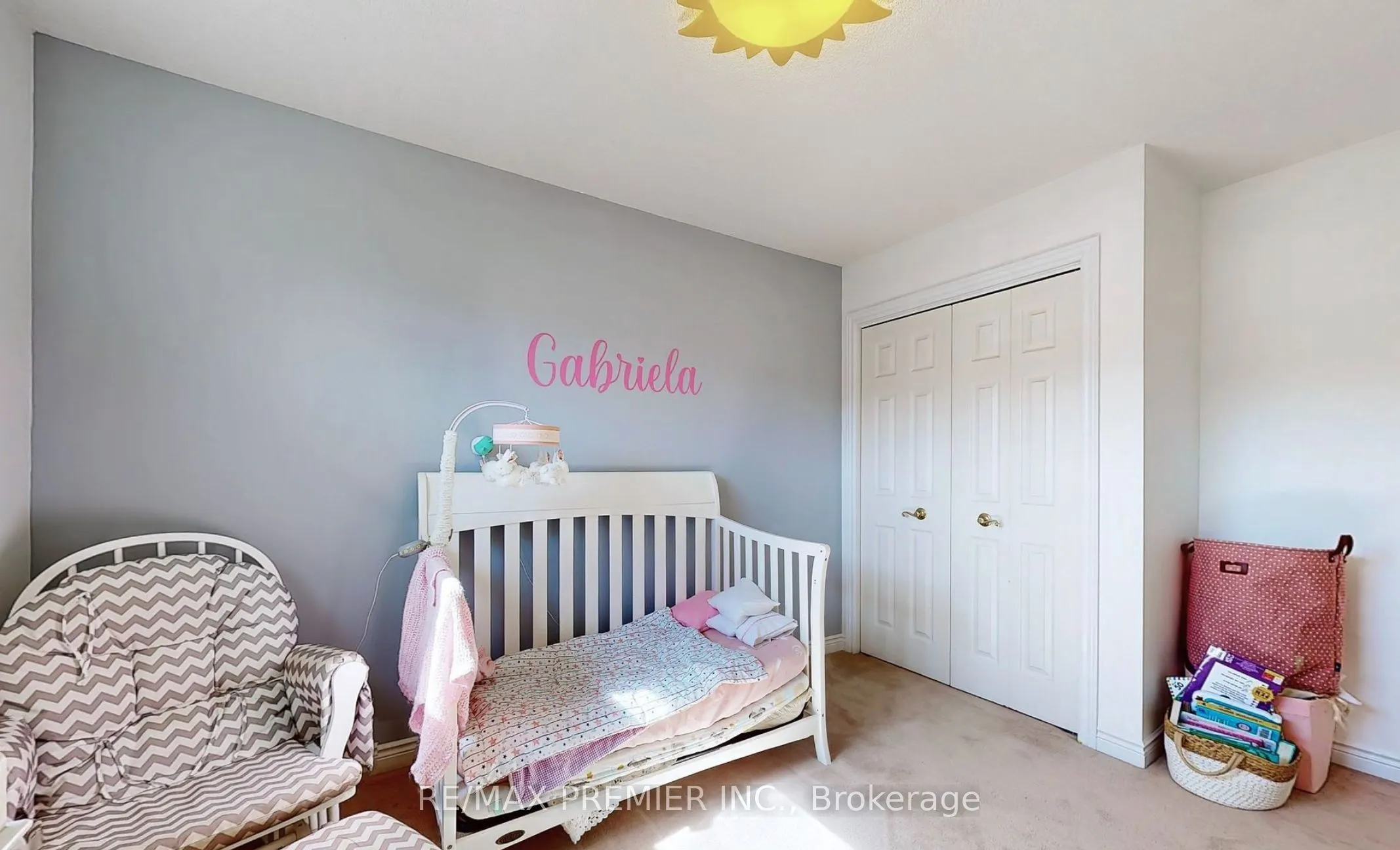 9 Wentworth Drive #13