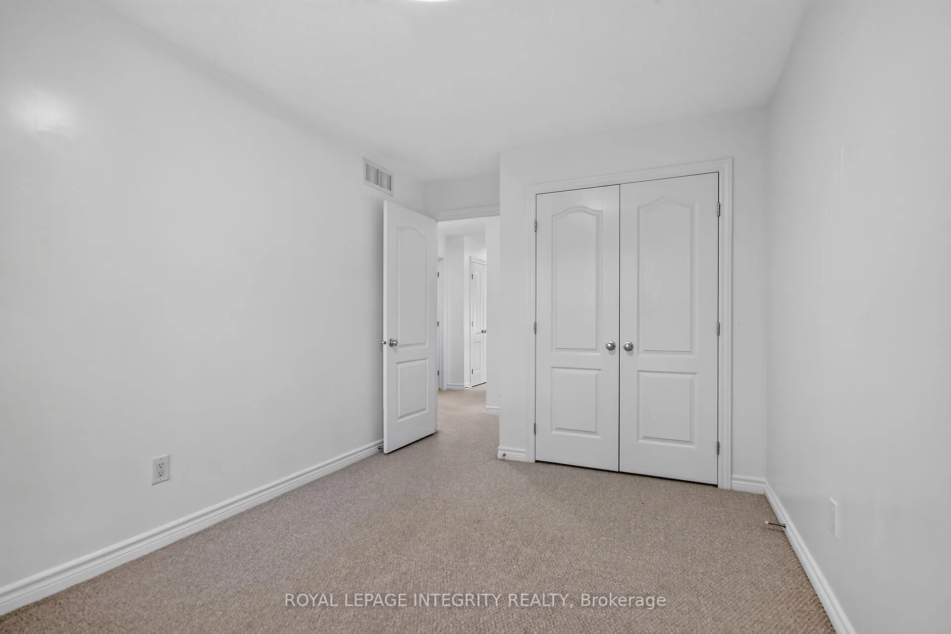 848 White Alder Avenue