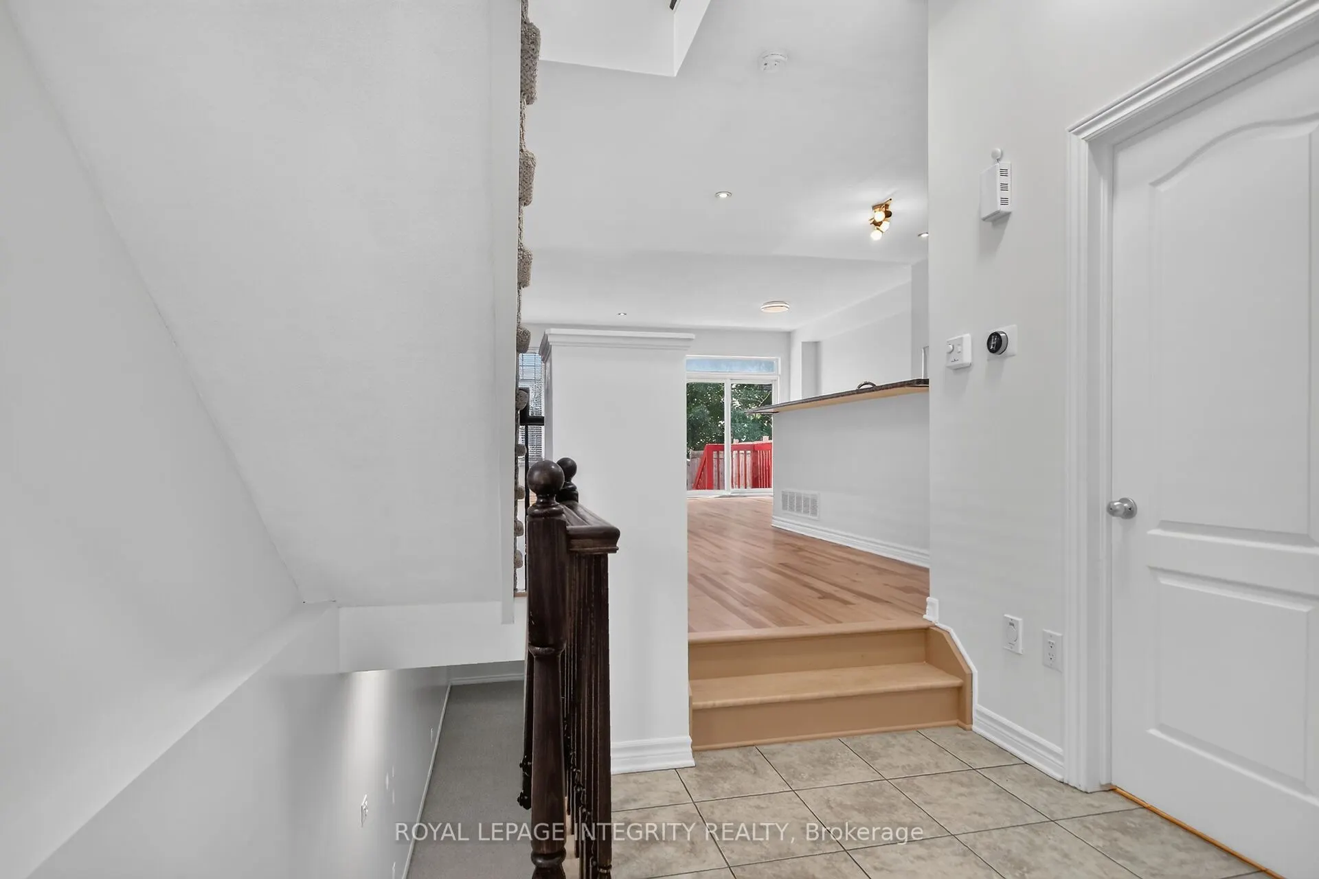 848 White Alder Avenue