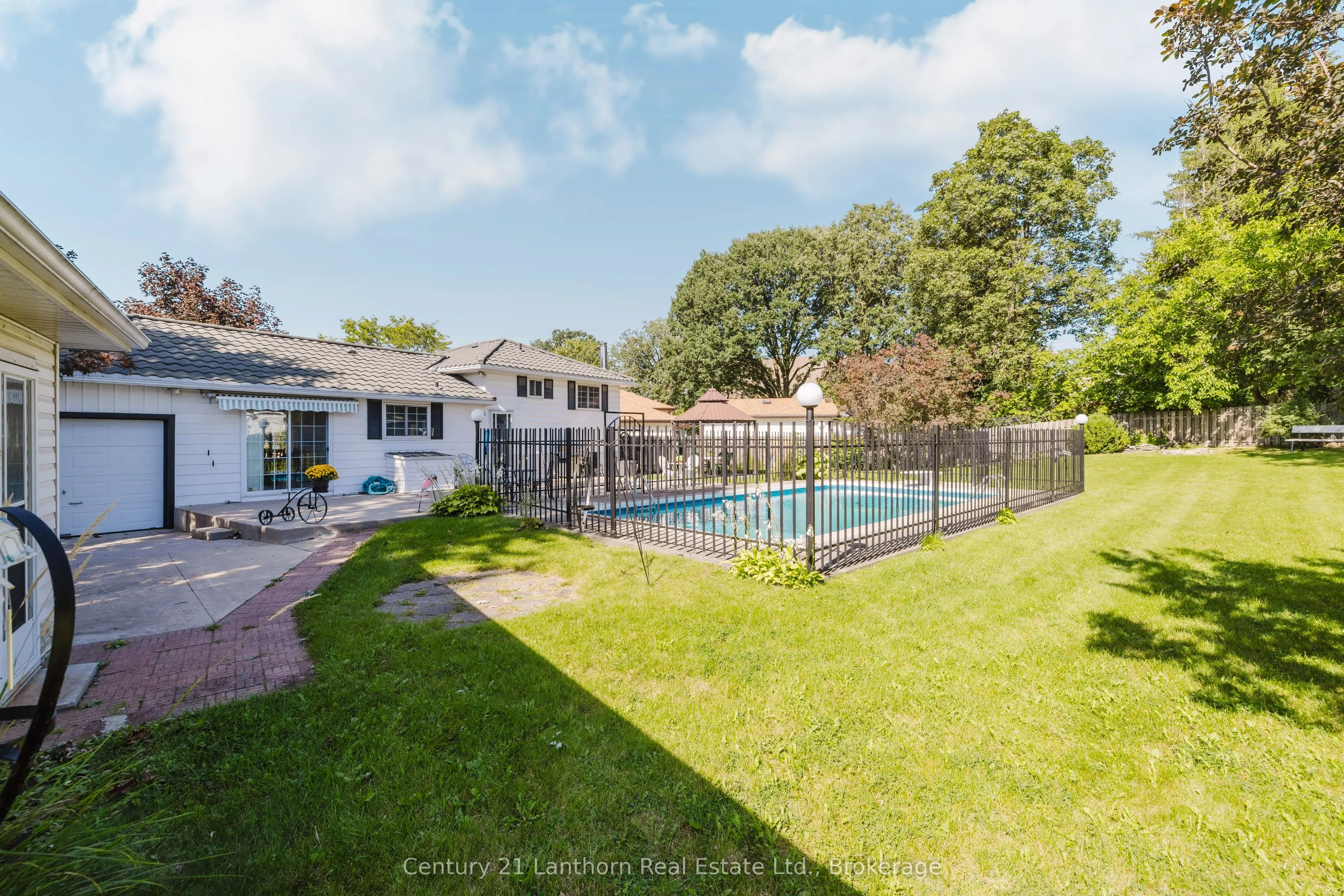 31 Marsh Drive